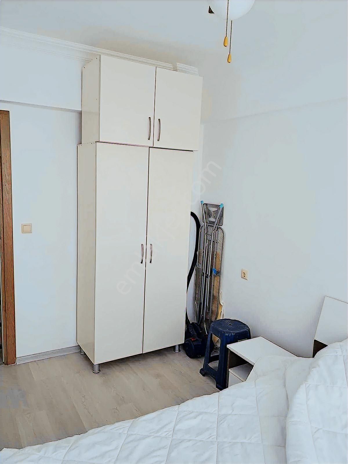 Satılık Ara Kat 1+1 Daire - Görsel 4