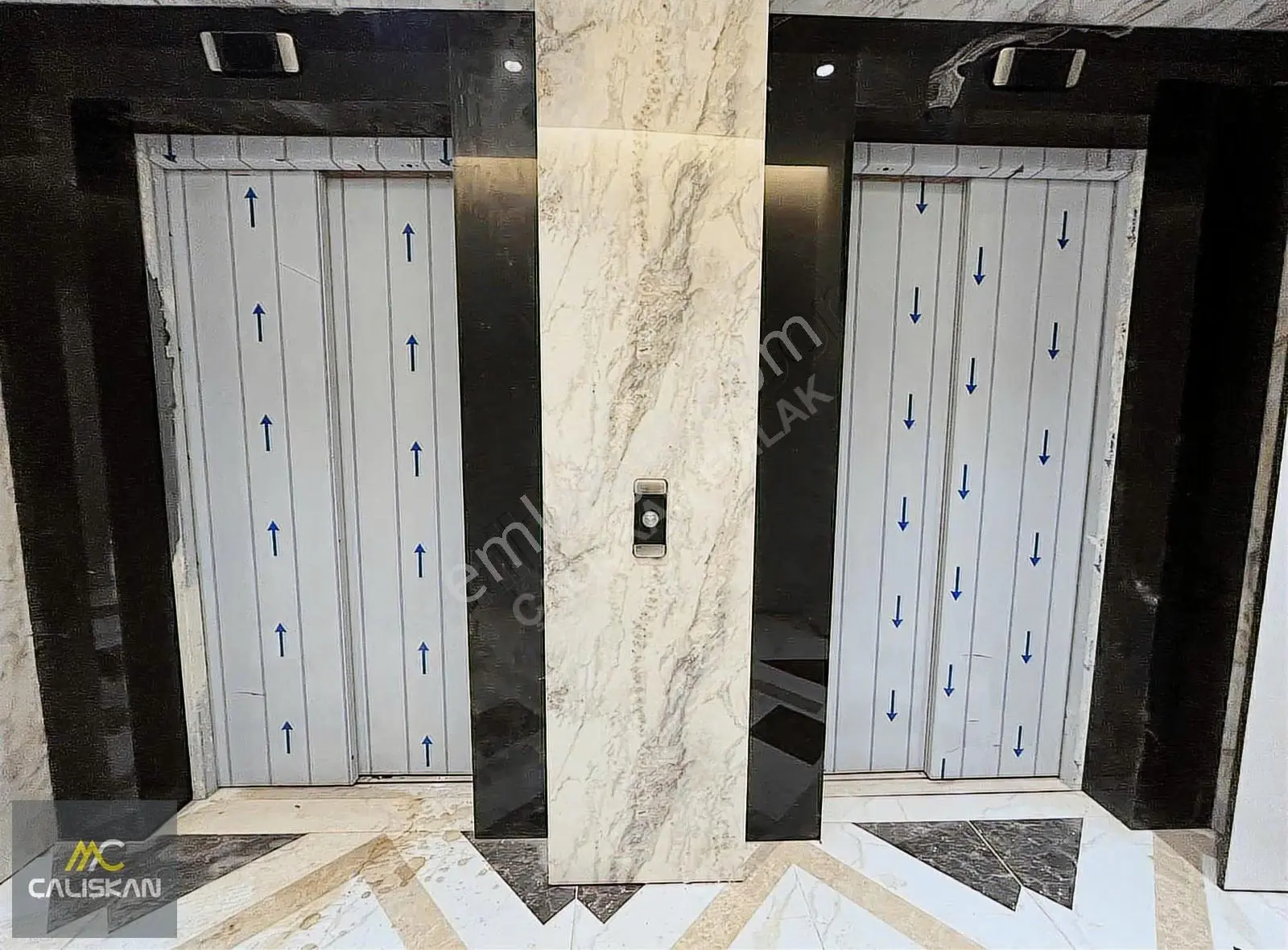 Üniversite Hastanesi,diş Hekimliği Yanı 1+1 Satılık - Görsel 3