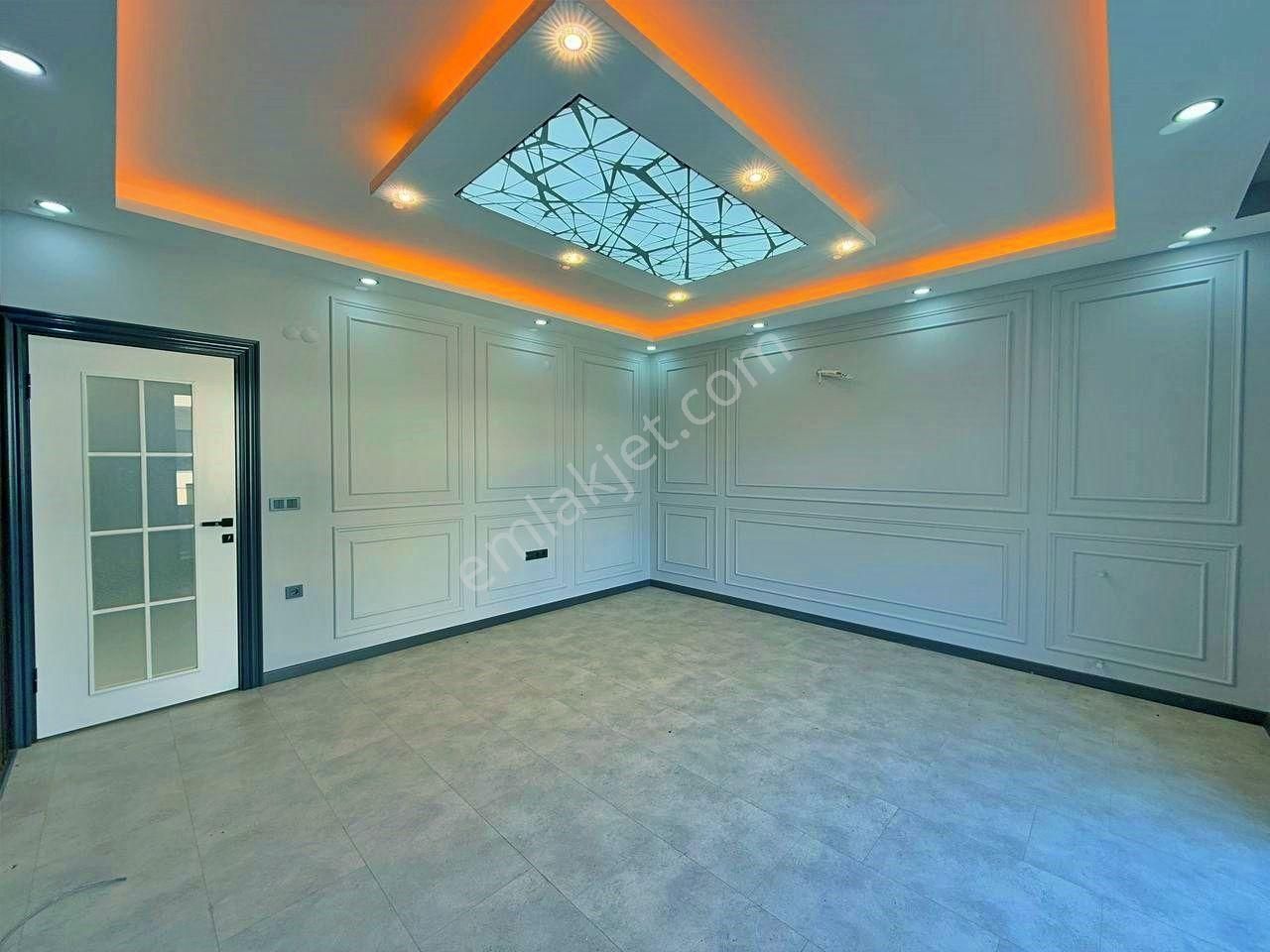 Uytundan Zeytinlide Geniş Bahçeli Otoparklı 6+1 Ultralüks Villa - Görsel 11