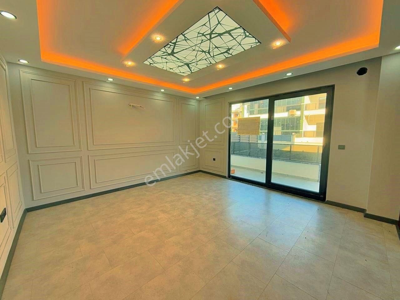 Uytundan Zeytinlide Geniş Bahçeli Otoparklı 6+1 Ultralüks Villa - Görsel 20