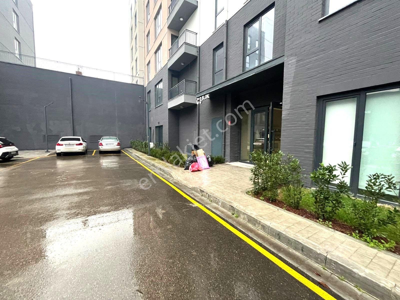 Century21 Bal 'dan Emlak Konutta Devirli Satılık 1+1 Daire - Görsel 3