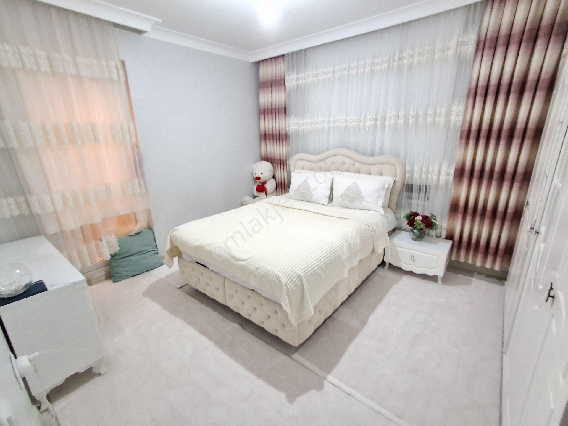 Beşikkaya 9.cd Okul Yanında Asansörlü 2+1 95m2 Full Yapılı Daire - Görsel 13