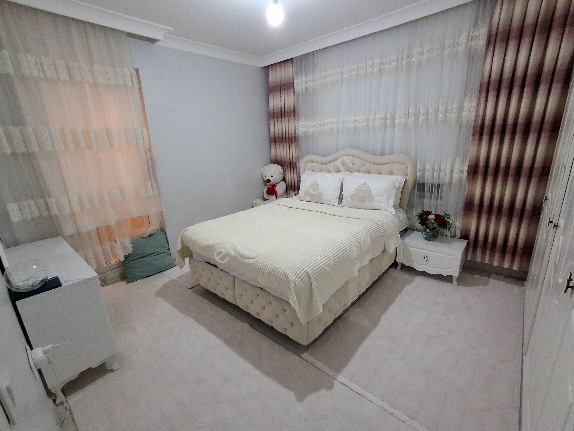 Beşikkaya 9.cd Okul Yanında Asansörlü 2+1 95m2 Full Yapılı Daire - Görsel 10