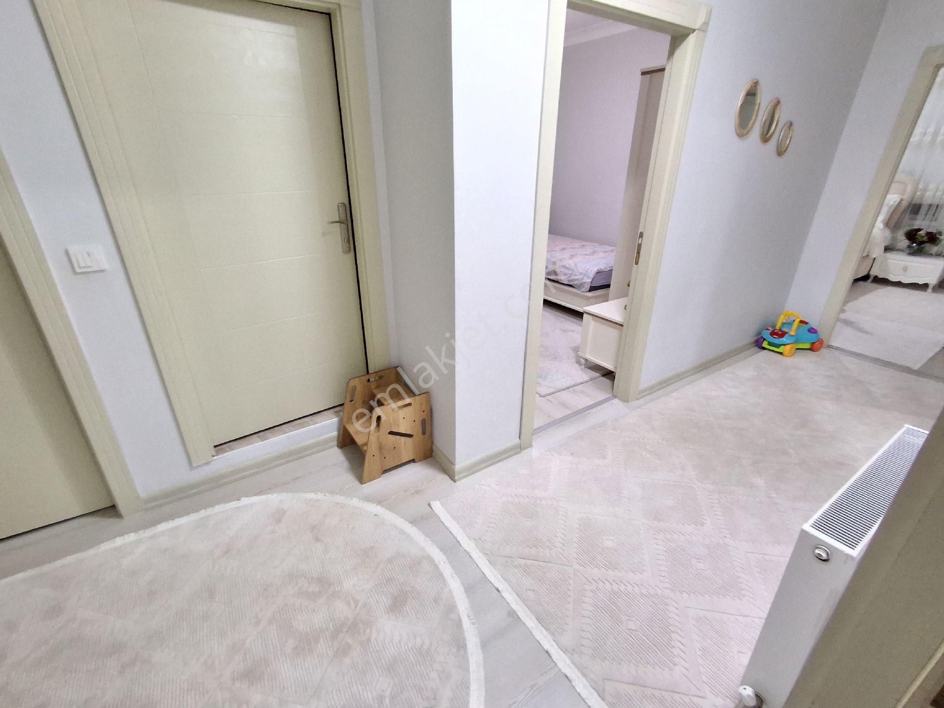 Beşikkaya 9.cd Okul Yanında Asansörlü 2+1 95m2 Full Yapılı Daire - Görsel 29