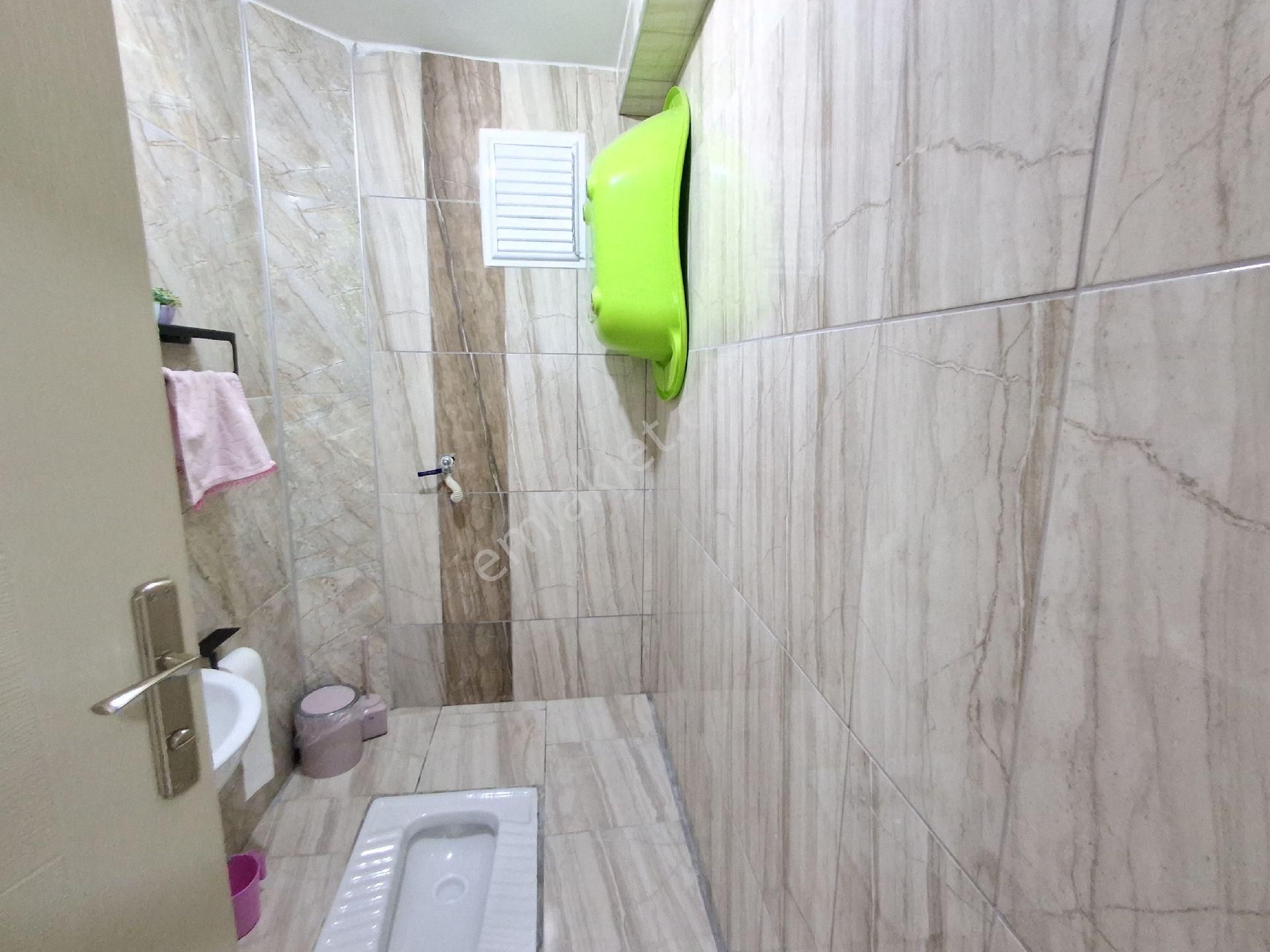 Beşikkaya 9.cd Okul Yanında Asansörlü 2+1 95m2 Full Yapılı Daire - Görsel 20