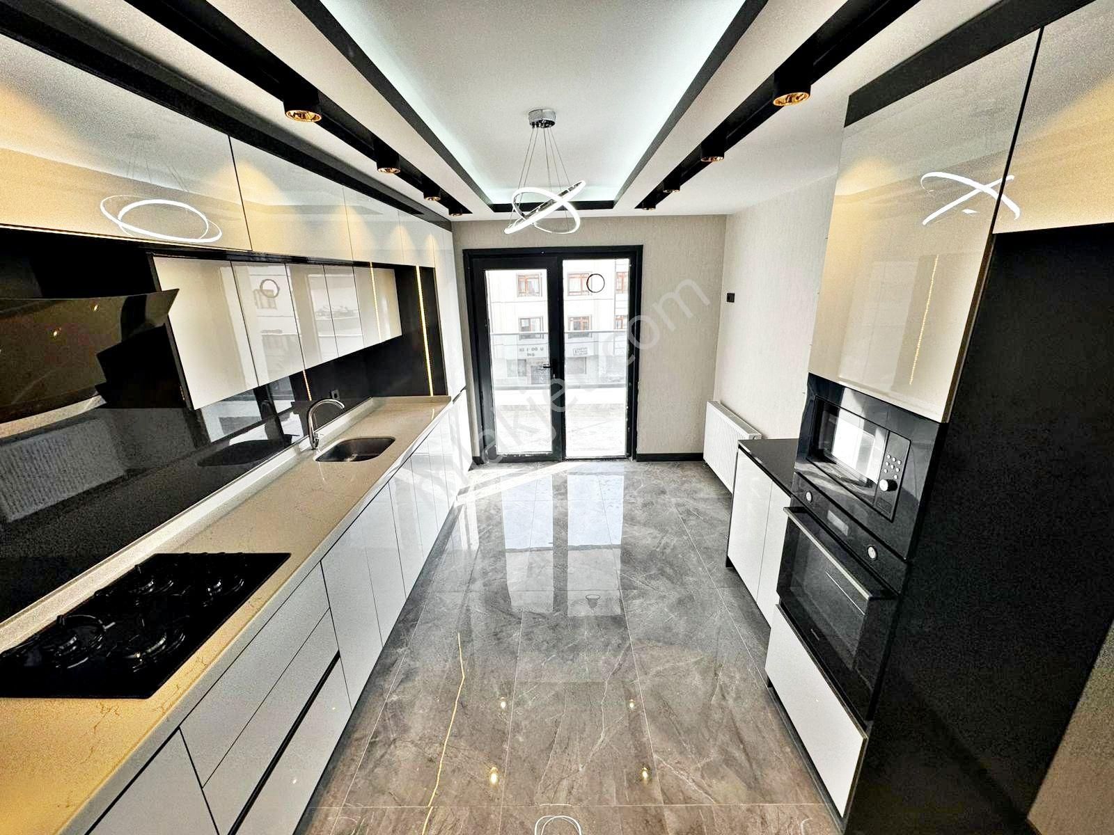 Burç Mah. Ultra Lüks Yapılı Arakat Acil Satılık Sıfır 3+1 Daire_ - Görsel 5