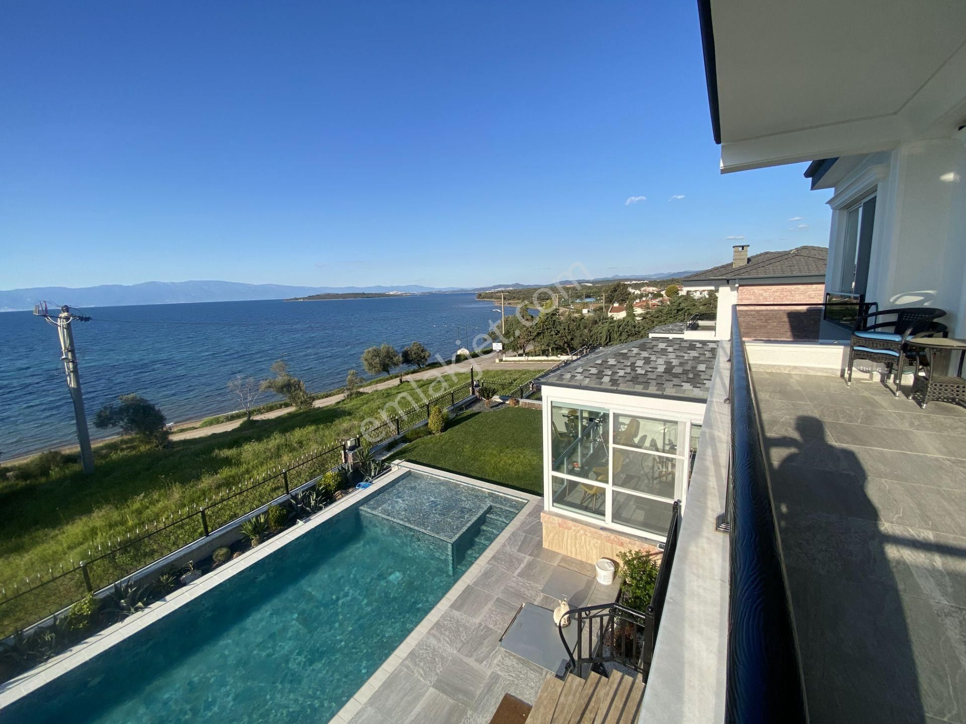 Ayvalık Sarımsaklı Da Satılık Mukemmel Mustakil Dubleks Villa. - Görsel 24