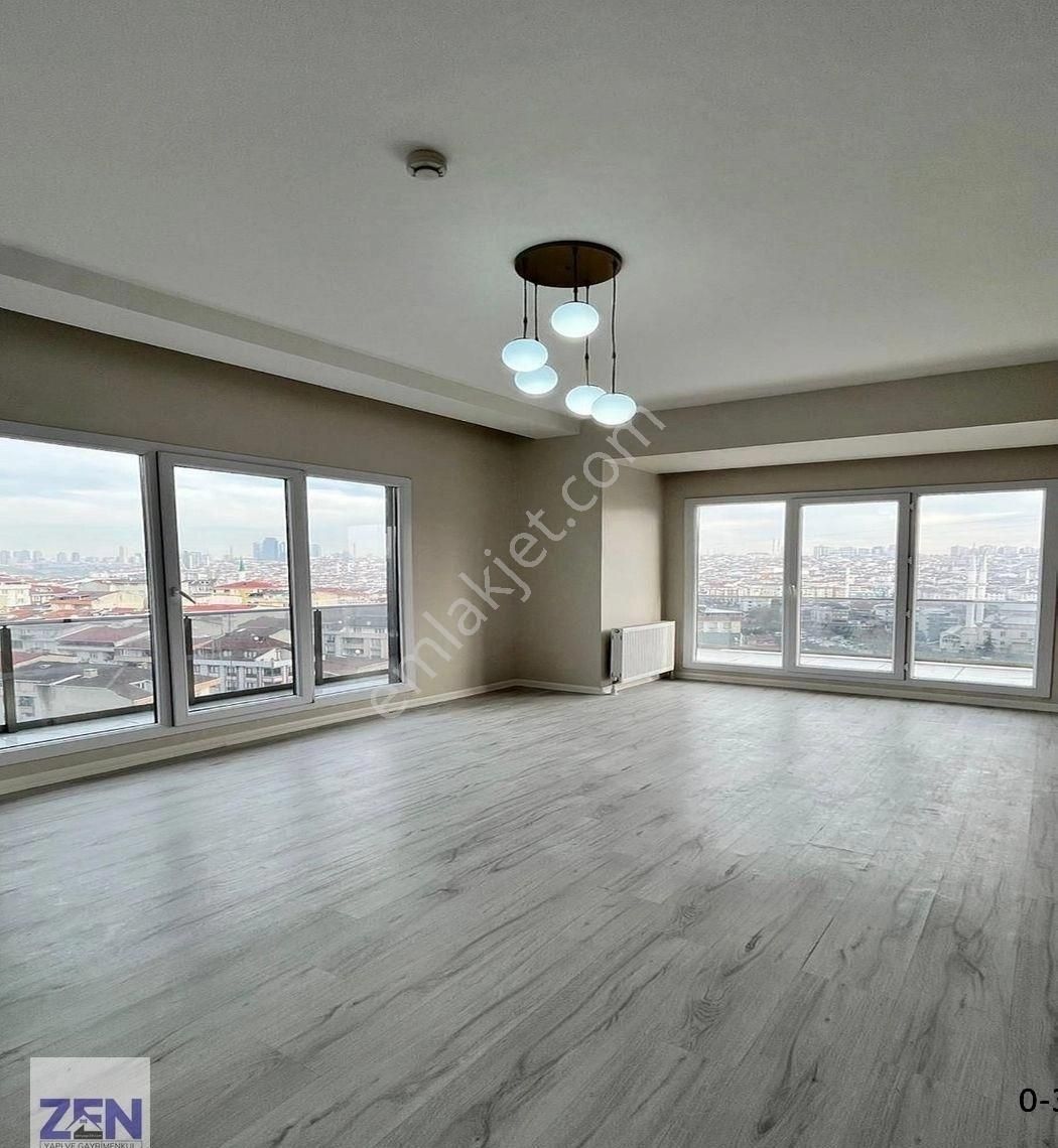 Merkezi Konumda Site İçinde Ebeveyn Banyolu 2+1 Kiralık Daire