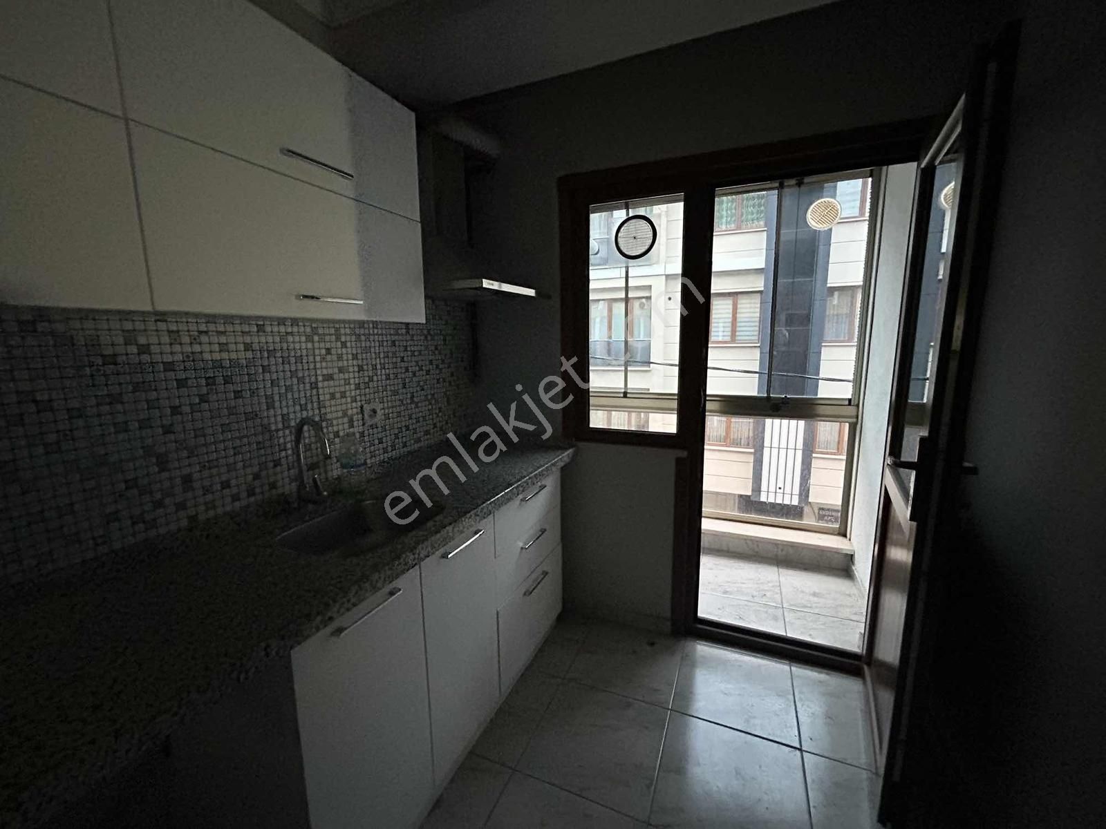 Taştepe'de 2+1 80 M2 2. Kat Asansörlü Kiralık Daire - Görsel 10