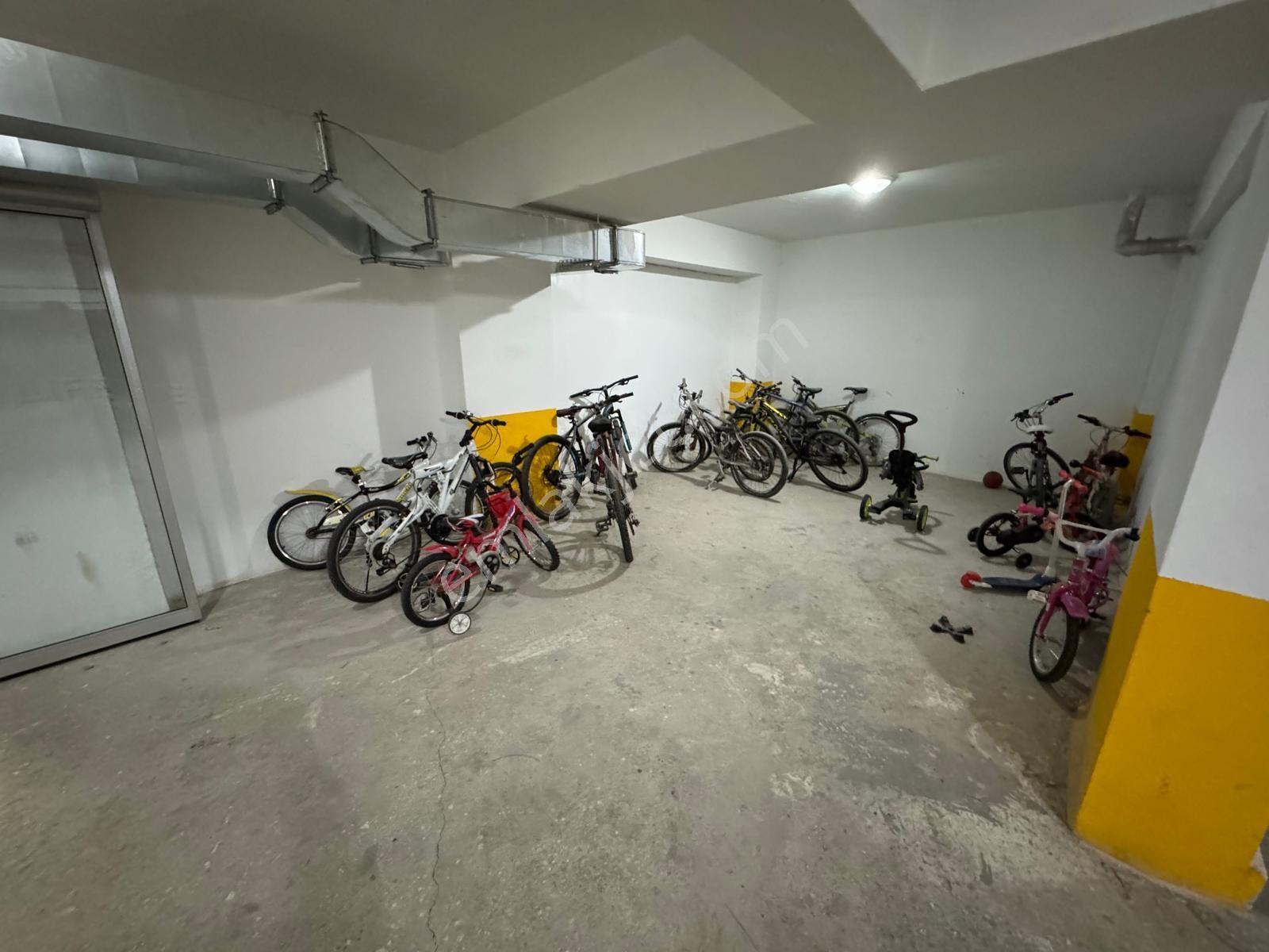 Irmak Emlak-bağlıca Mermeroğlu Caddesi Leda Lıfe'ta 4+1 Daire - Görsel 29