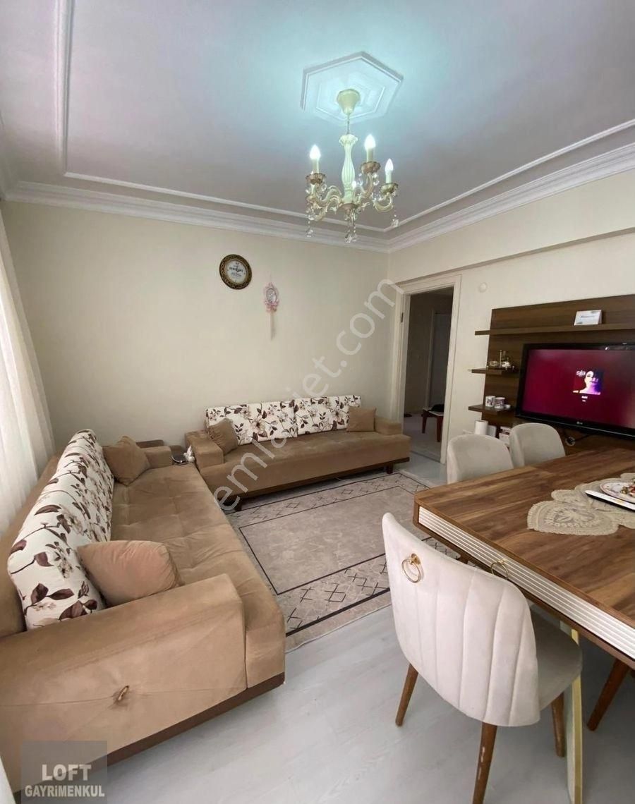 Loft'tan Halkalı Merkez Mah 2+1 85m2 Yüksek Giriş Daire