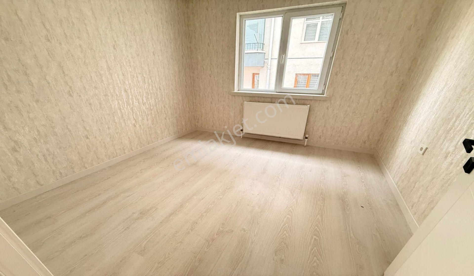 İncirli Refiksaydam Caddesi Yakını 3+1 Bağımsız Katta Ful Yapılı - Görsel 14