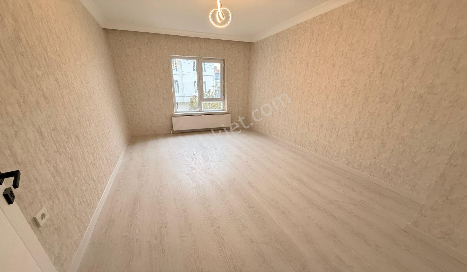 İncirli Refiksaydam Caddesi Yakını 3+1 Bağımsız Katta Ful Yapılı - Görsel 23