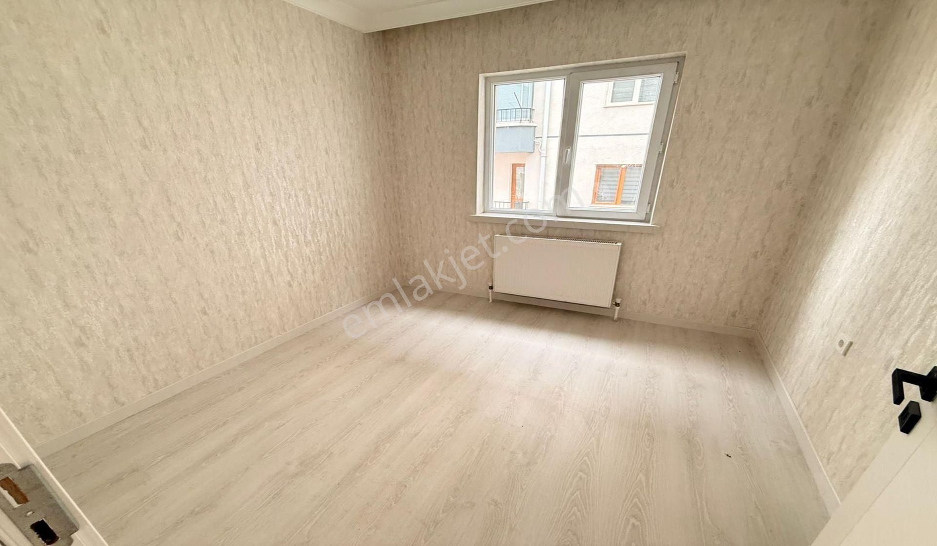 İncirli Refiksaydam Caddesi Yakını 3+1 Bağımsız Katta Ful Yapılı - Görsel 16