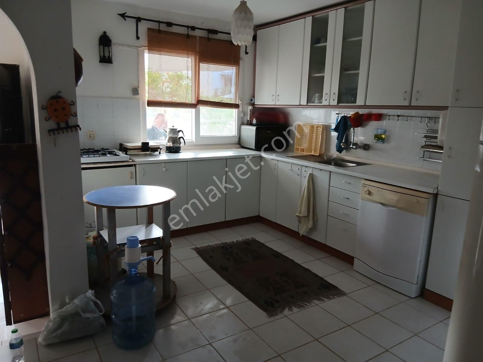 Büyükceli Tanya Sitesinde Satılık Triblex Villa - Görsel 13