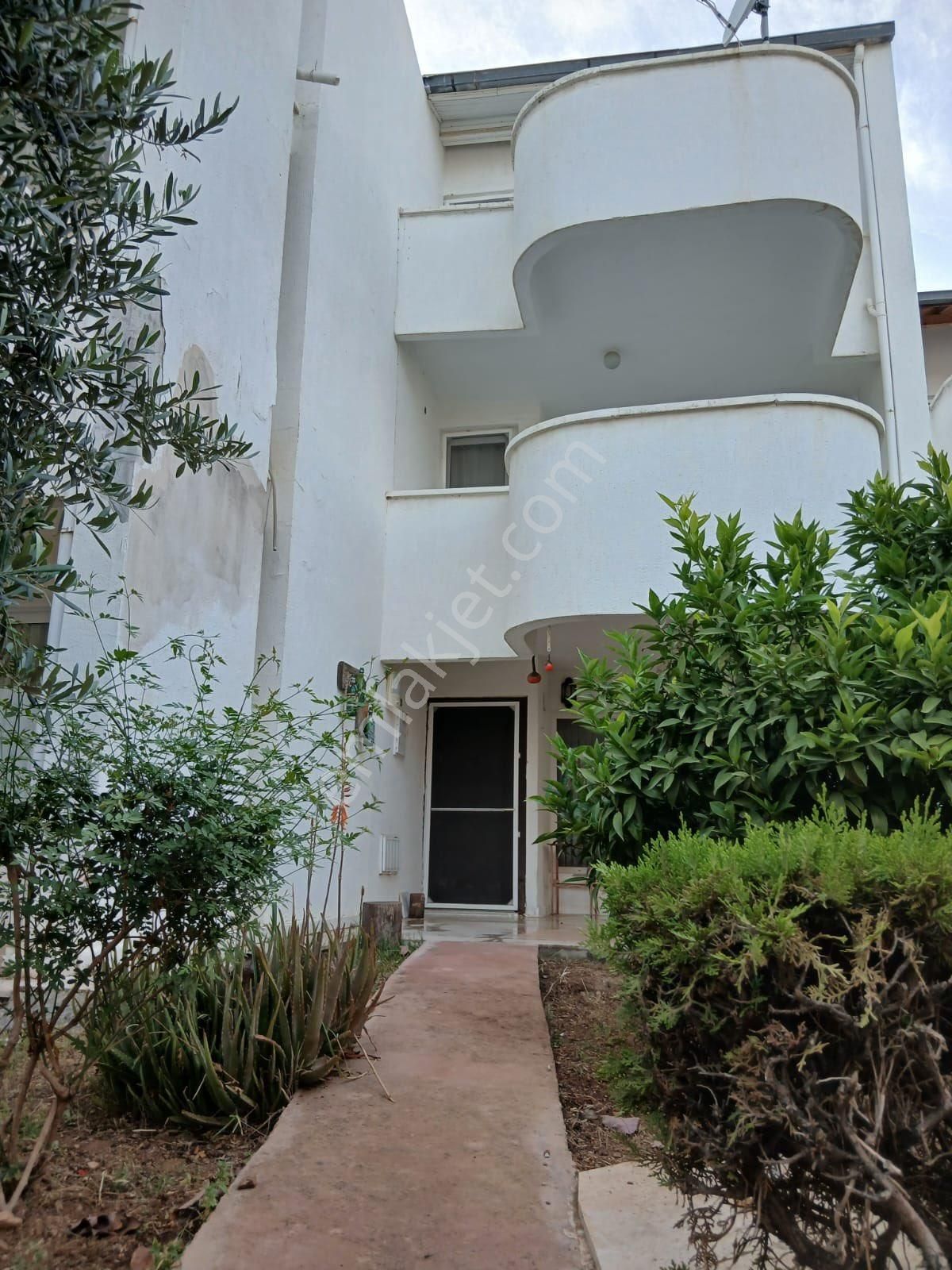 Büyükceli Tanya Sitesinde Satılık Triblex Villa - Görsel 26