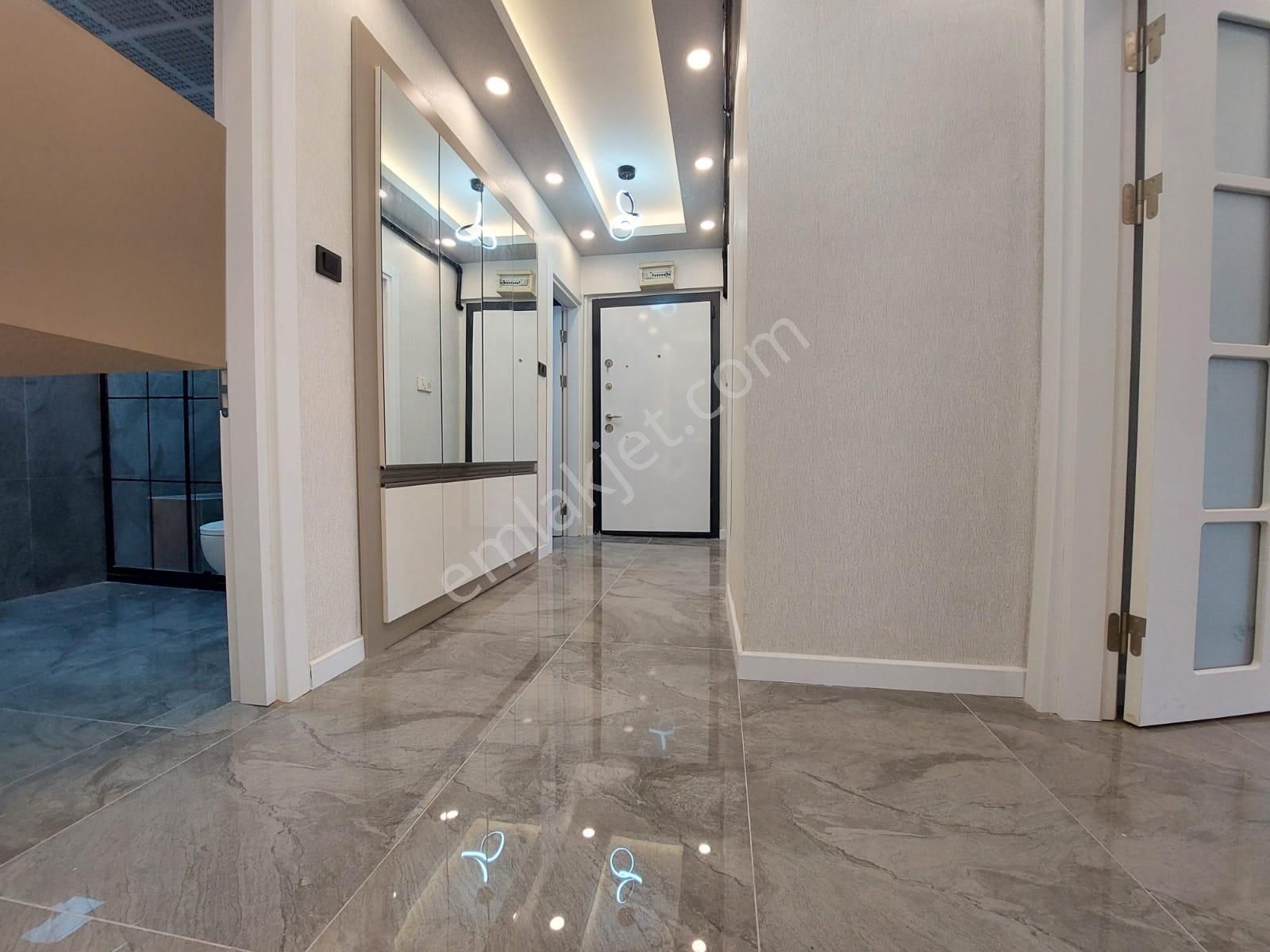 Elvan Mah Satılık 3+1 Ful Yapılı Kat Ta Geniş Daire - Görsel 8