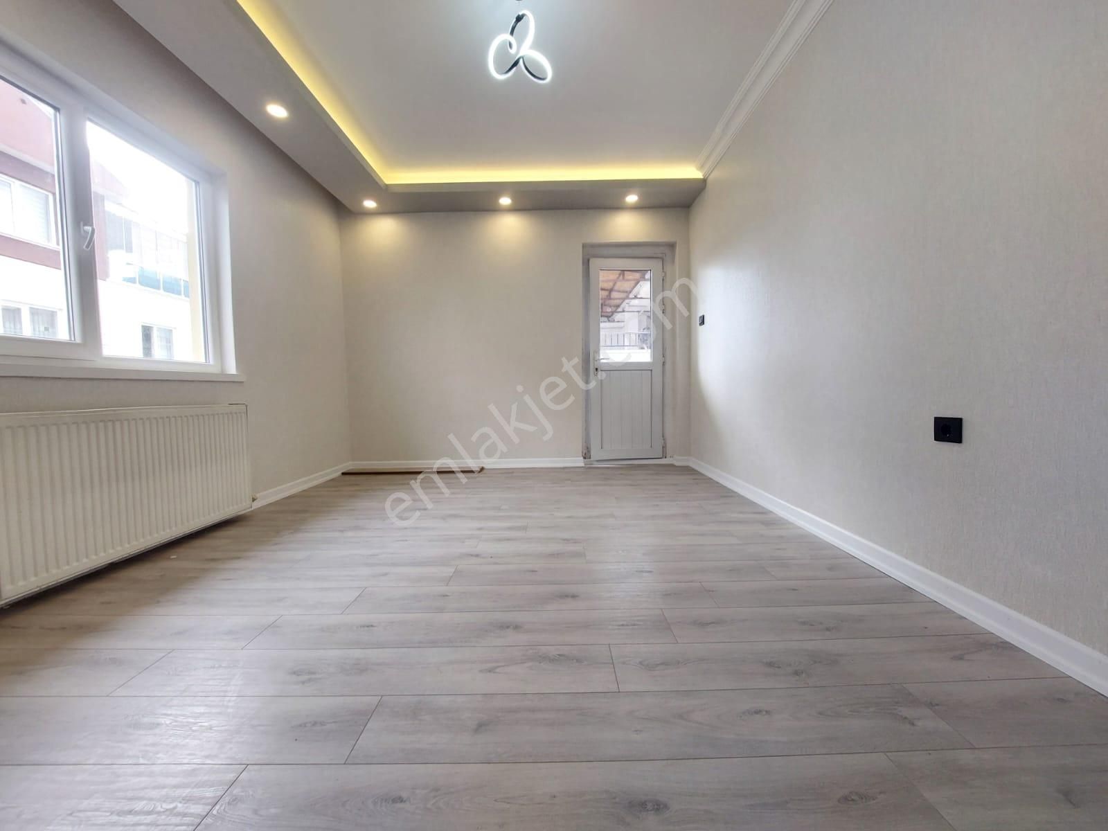 Elvan Mah Satılık 3+1 Ful Yapılı Kat Ta Geniş Daire - Görsel 10