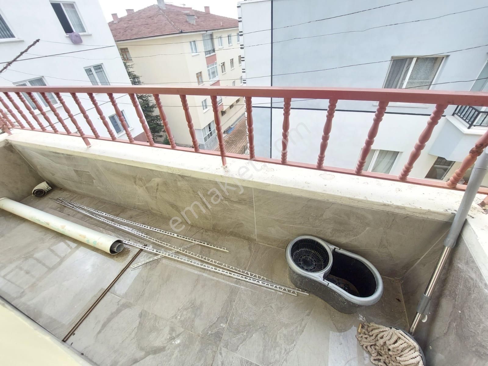 Elvan Mah Satılık 3+1 Ful Yapılı Kat Ta Geniş Daire - Görsel 13