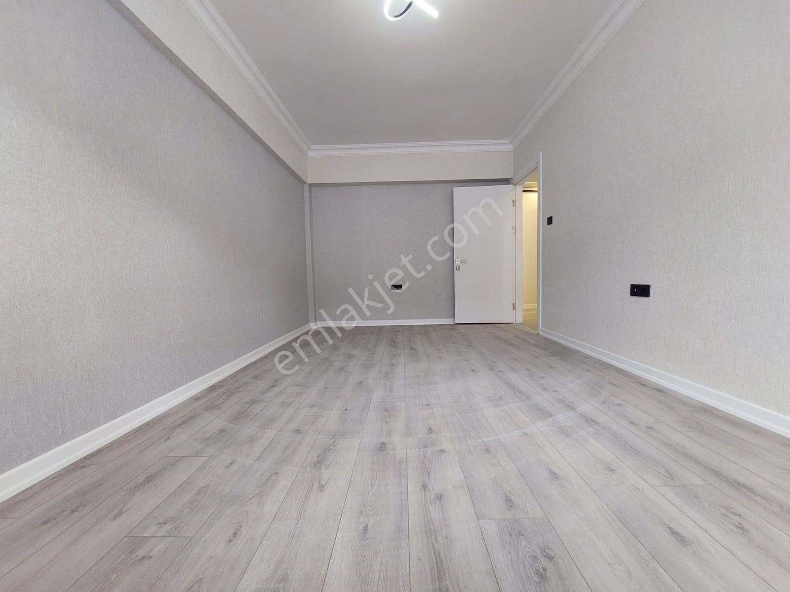 Elvan Mah Satılık 3+1 Ful Yapılı Kat Ta Geniş Daire - Görsel 34