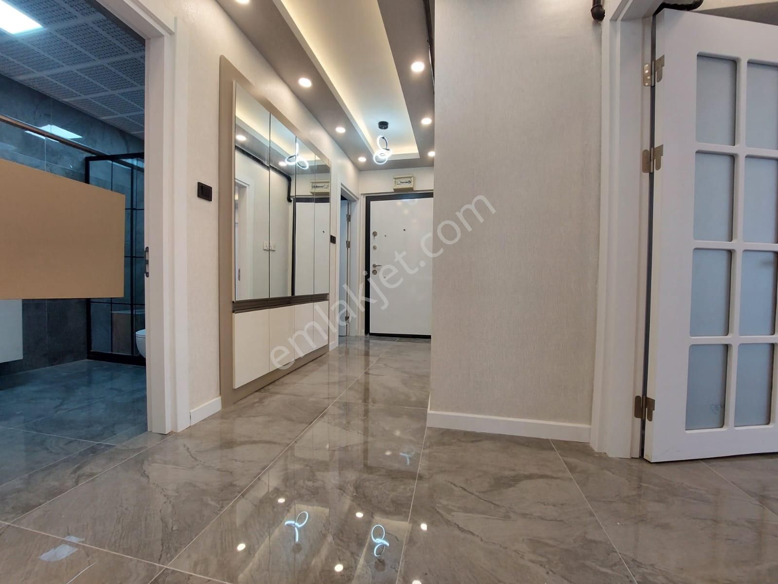 Elvan Mah Satılık 3+1 Ful Yapılı Kat Ta Geniş Daire - Görsel 26