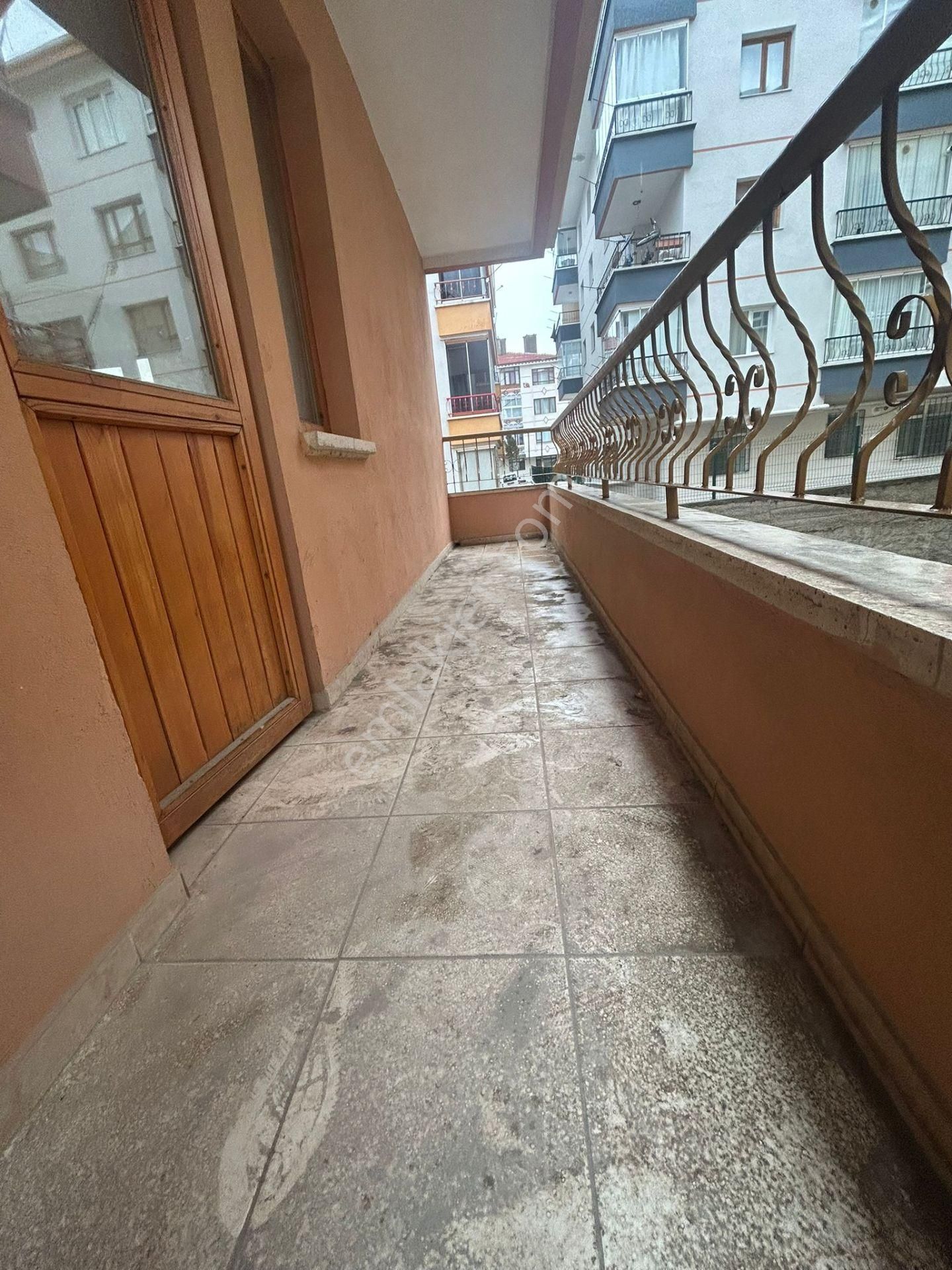 Mamak - Başak Mahallesinde Katta Çift Balkonlu 3+1 Satılık Daire !!! - Görsel 30