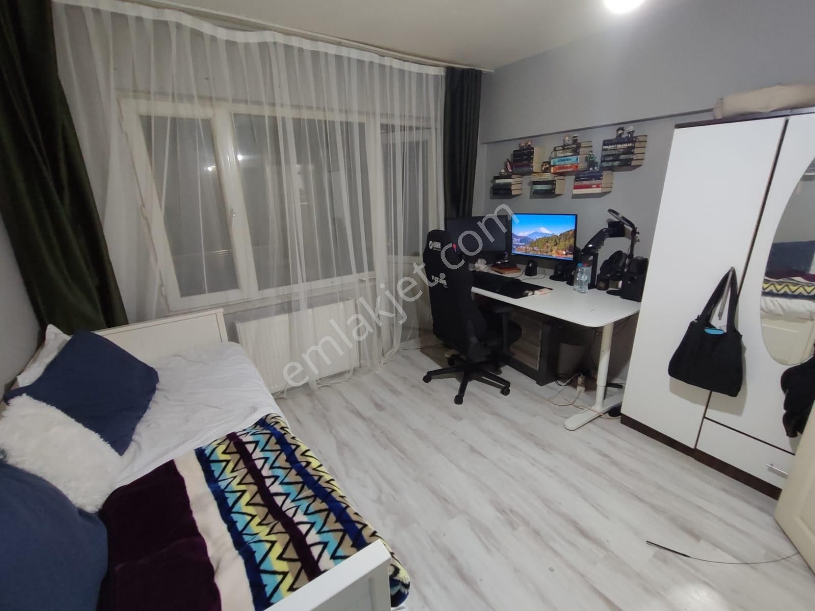 Bursa Yıldırım Ertugrulgazi Mah 3+1 Sit. İçi 120 M2 Net !!! - Görsel 13