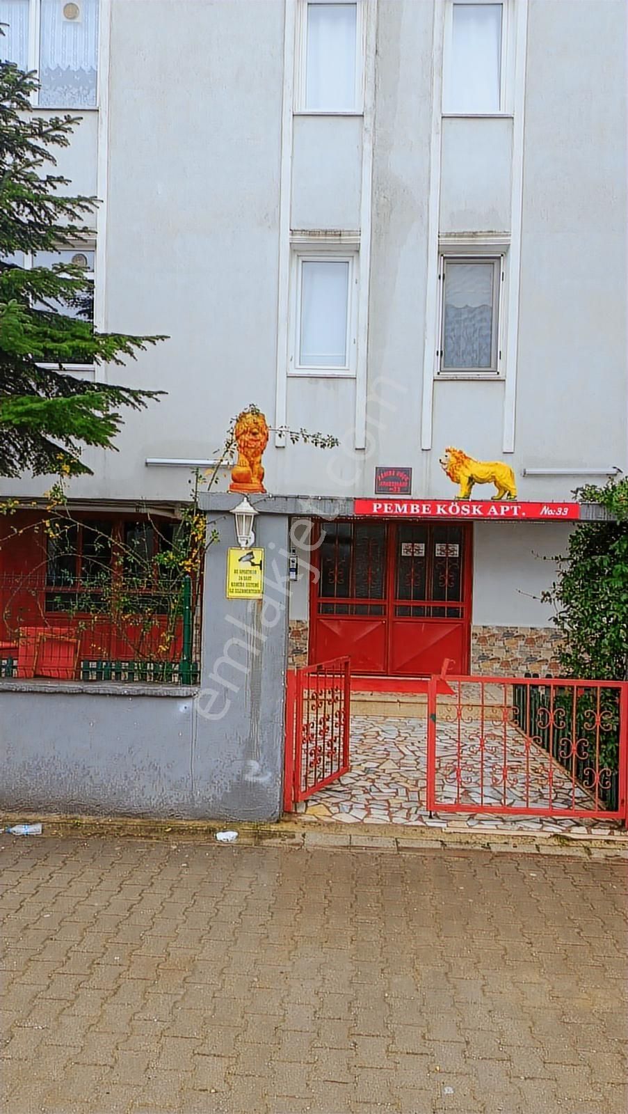 Alp Gayrimenkulden En Üst Kat 2+1 Kiralık Daire