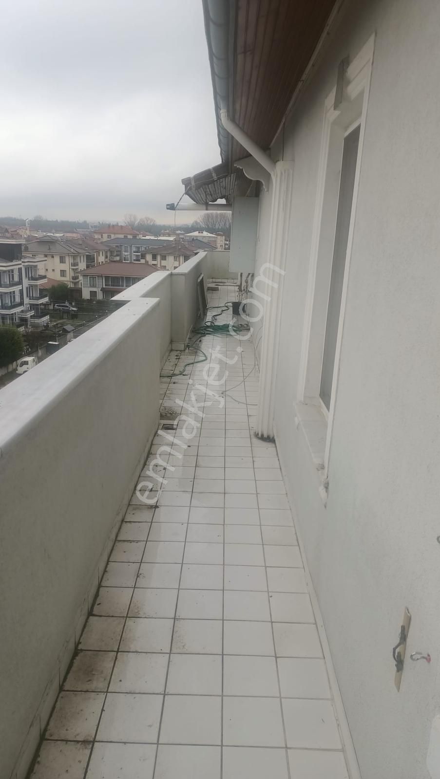 Alp Gayrimenkulden En Üst Kat 2+1 Kiralık Daire - Görsel 3