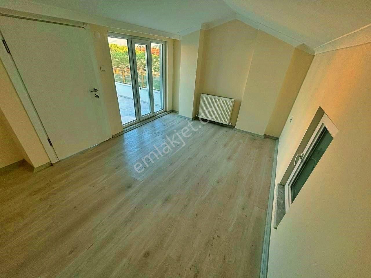 Uytun'dan Burhaniye Öğretmenler Mahallesinde 3+1 Satılık Dubleks - Görsel 8