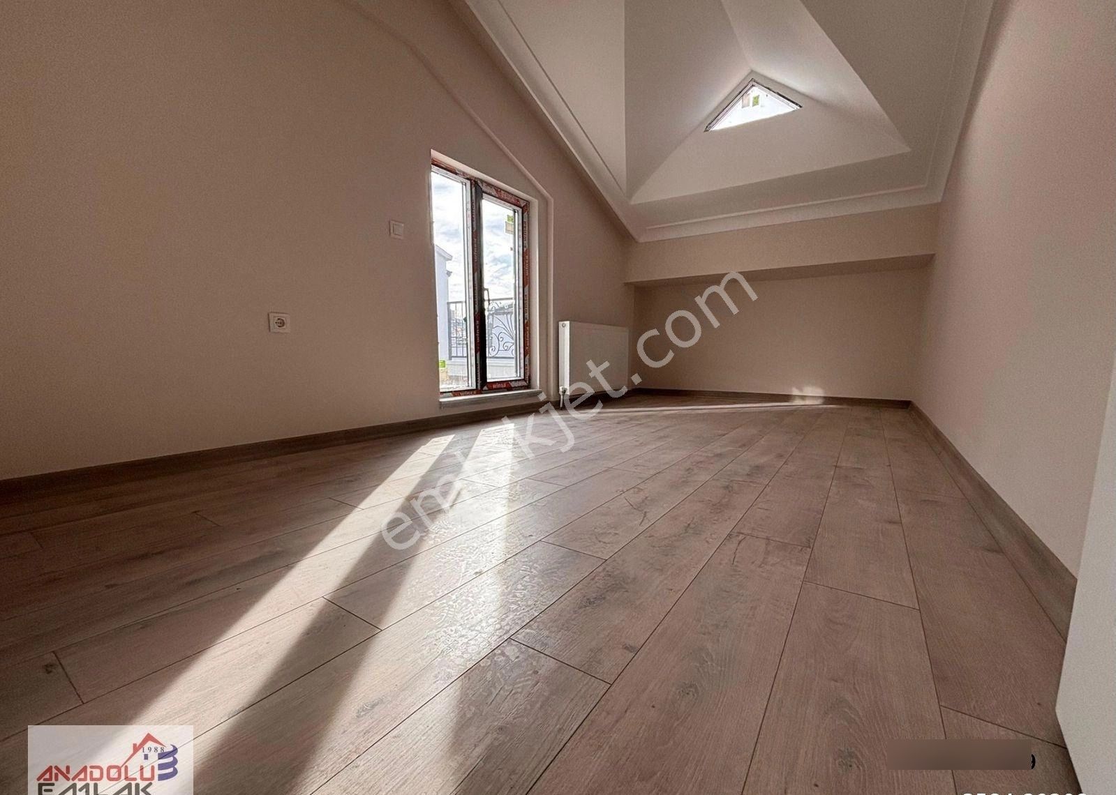 Anadoludan Bahçelievlerde Yeni Binada 3+1 Katta Teraslı Dublex - Görsel 8