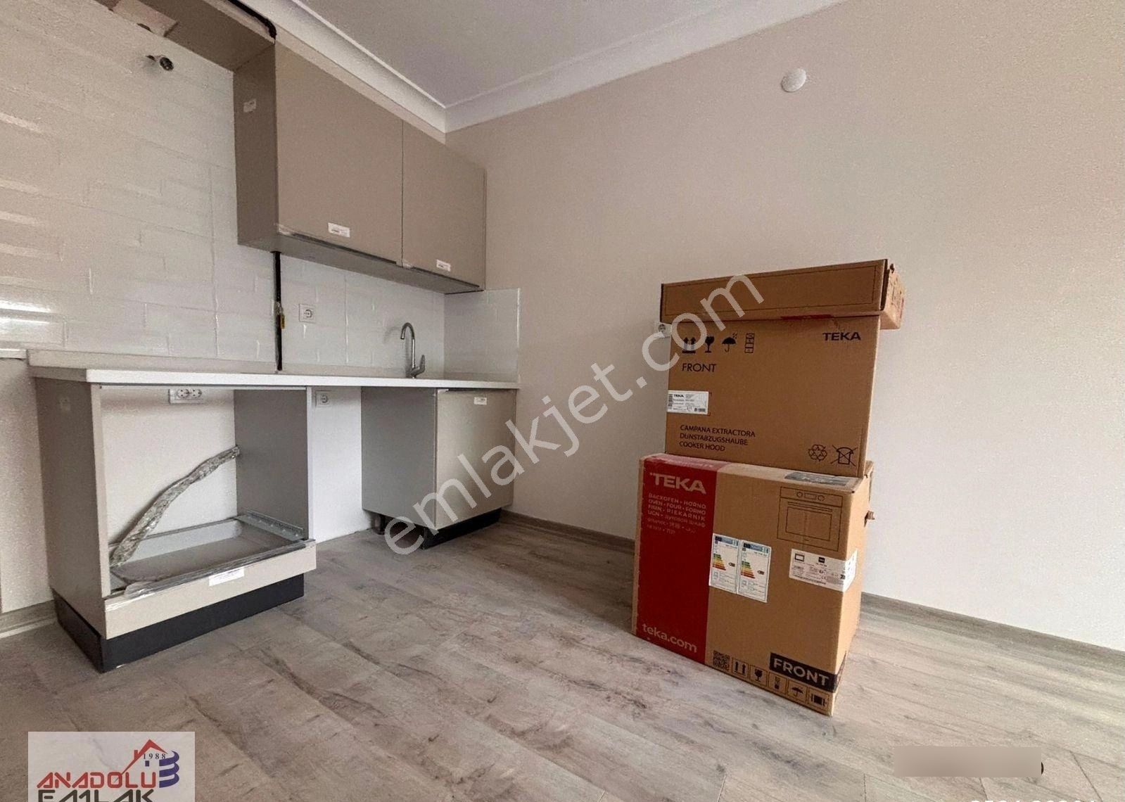 Anadoludan Bahçelievlerde Yeni Binada 2+1 Katta Ön Teraslı Dublex - Görsel 9