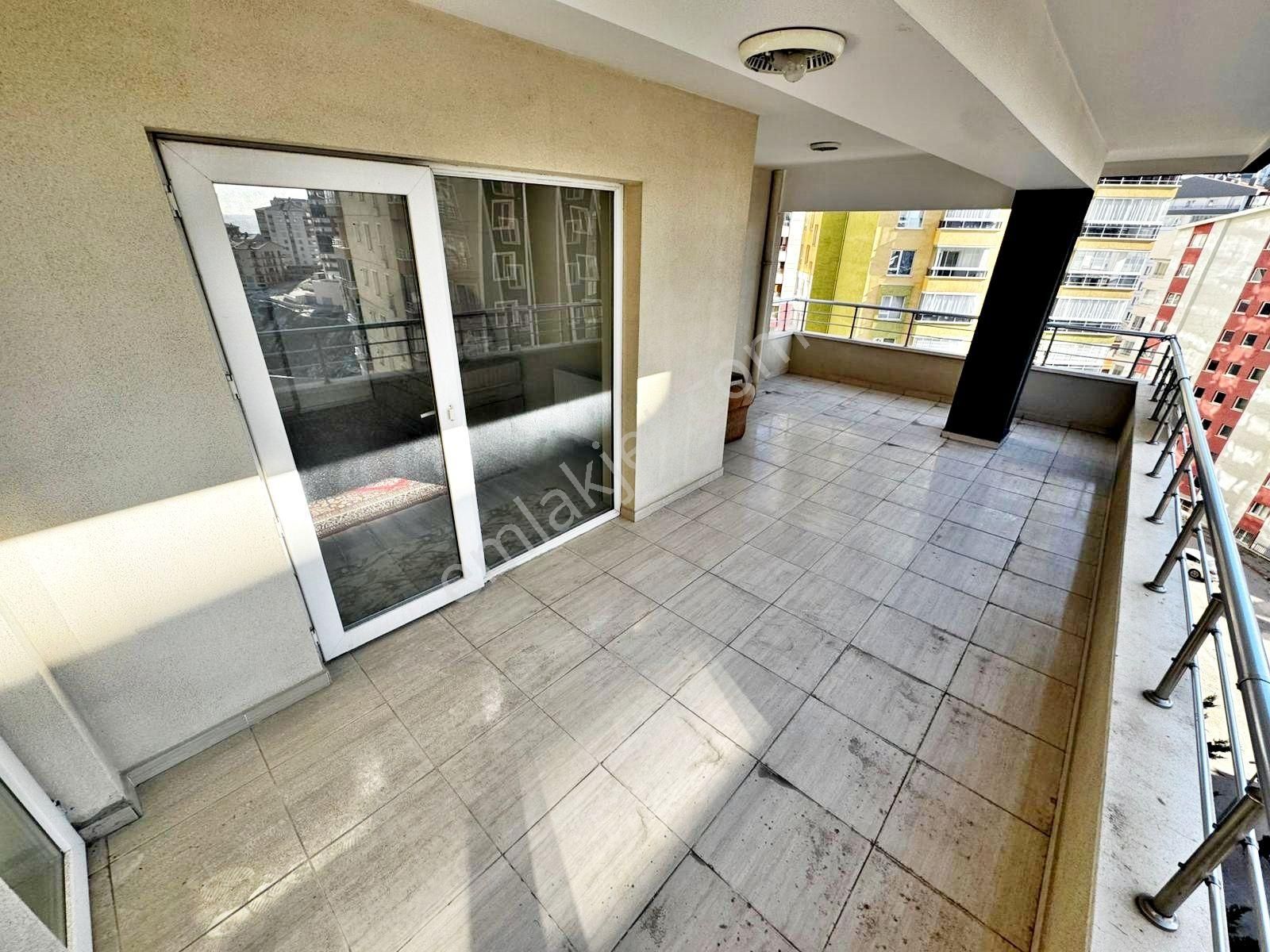 Şentepenin Merkezinde Site İçerisinde Arakat 3+1 Satılık Daire - Görsel 28