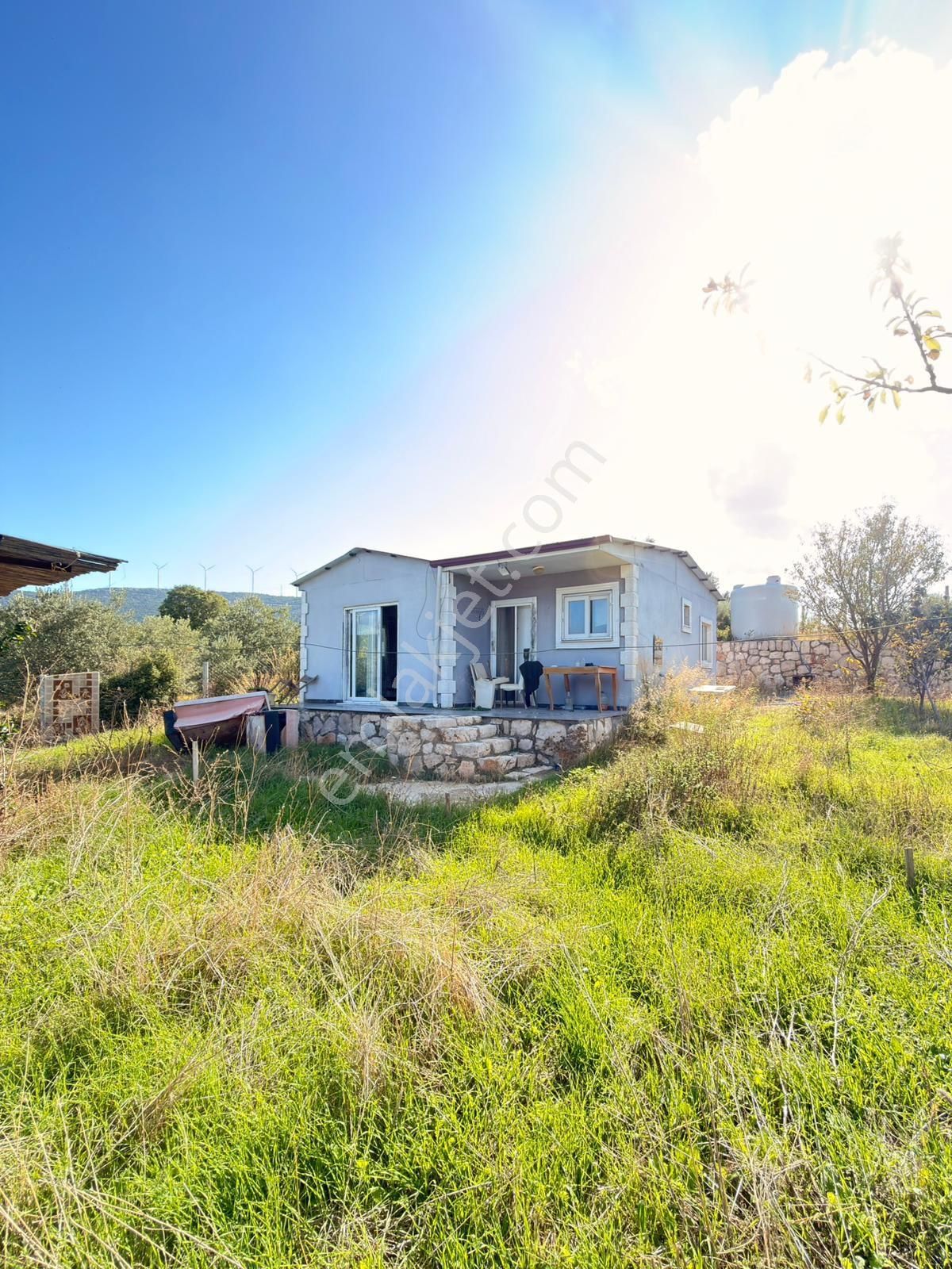 Didim Akyeniköy Balova Mevki Müstakil 2+1 Çelik Ev Ve Arsası