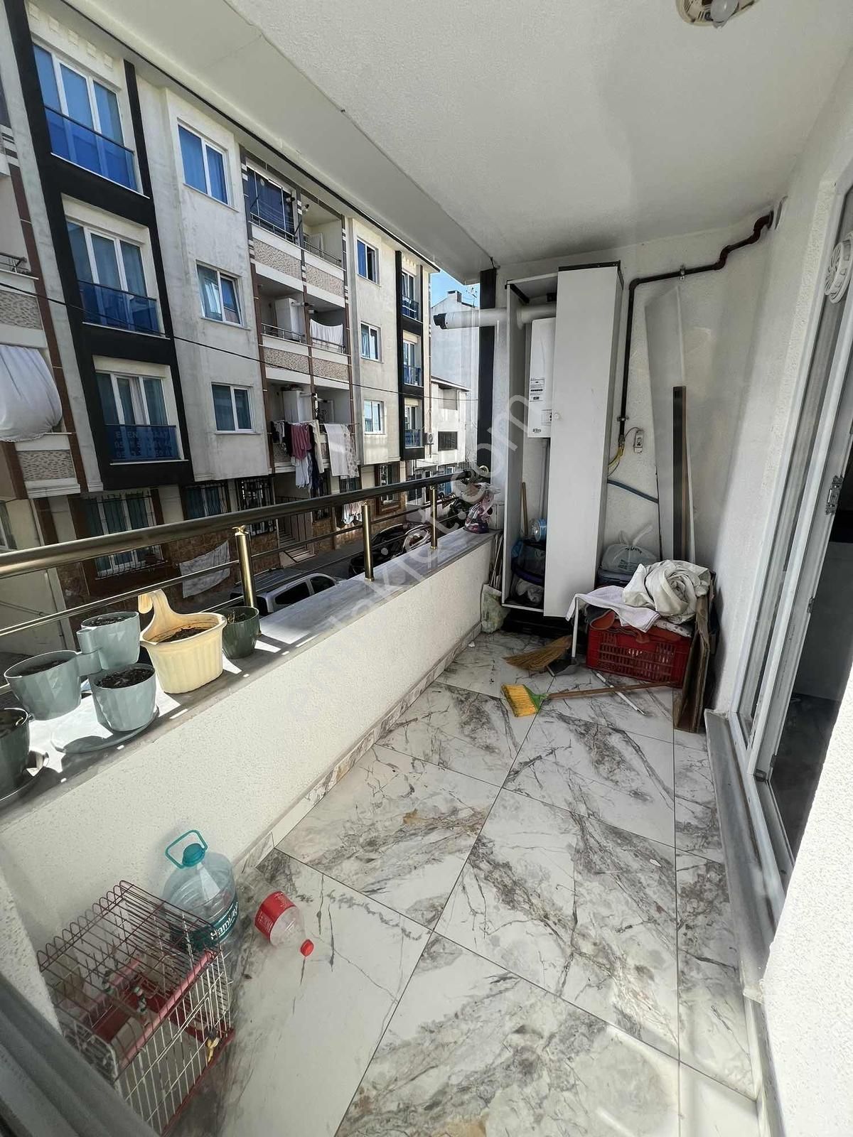 Başakşehir Güvercintepe Mah,kiralık 3+1 Arakat Merkezi Konumda - Görsel 2