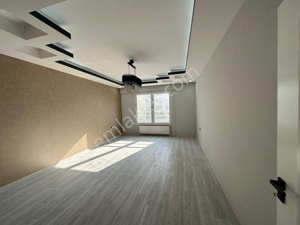 Marmarapark Avm Arkasında Metrobüse Komşu 2+1 Lüx Dairemiz - Görsel 5