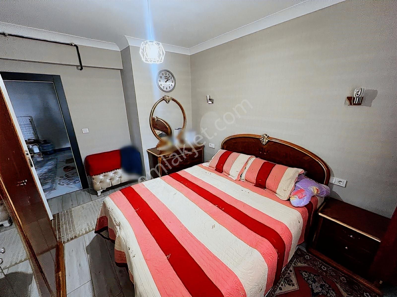 Cumhuriyet Mah. İst Yolu Metro Mevki Lüx Yapılı Manzaralı 2+1 - Görsel 8