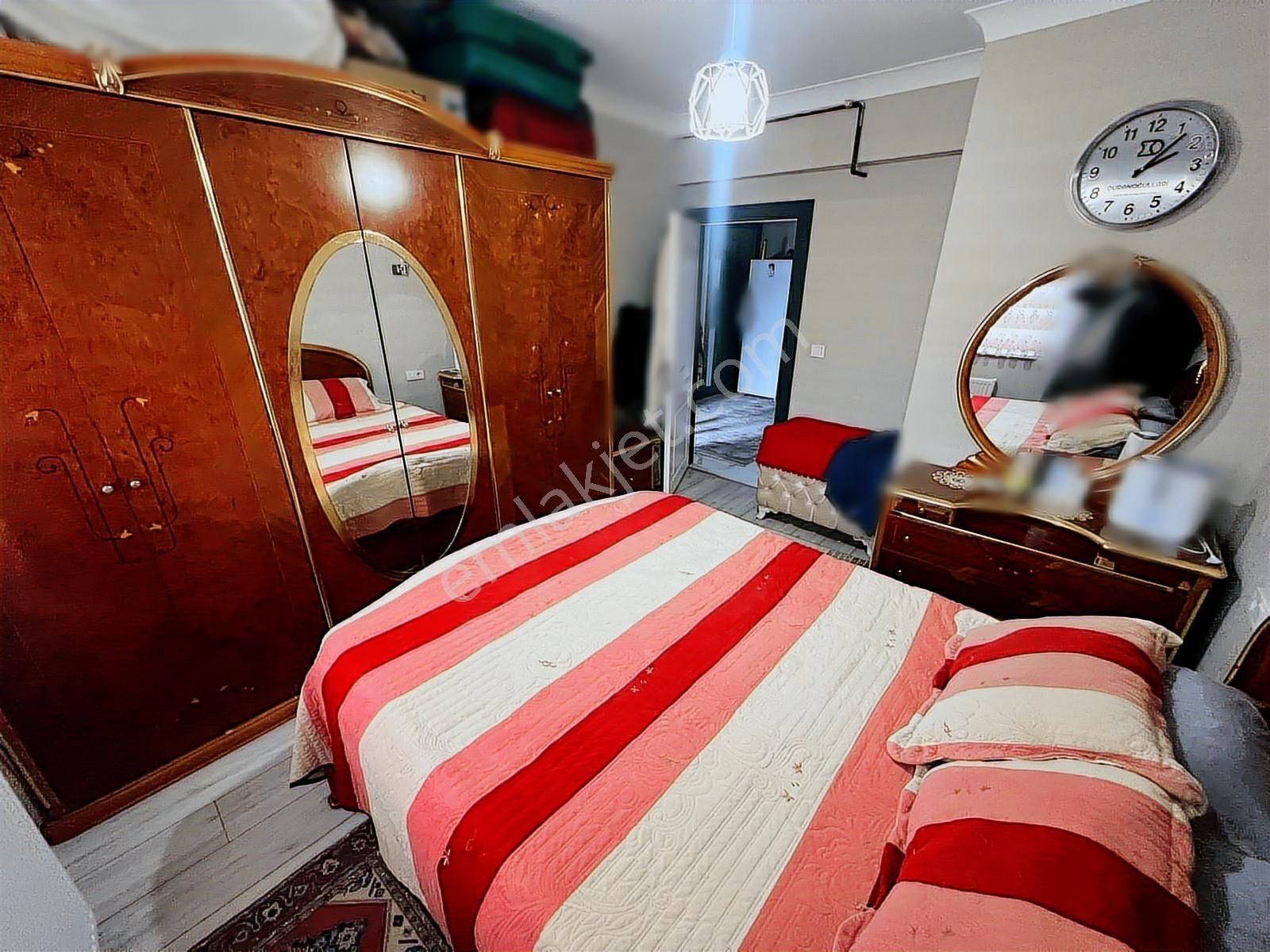 Cumhuriyet Mah. İst Yolu Metro Mevki Lüx Yapılı Manzaralı 2+1 - Görsel 9