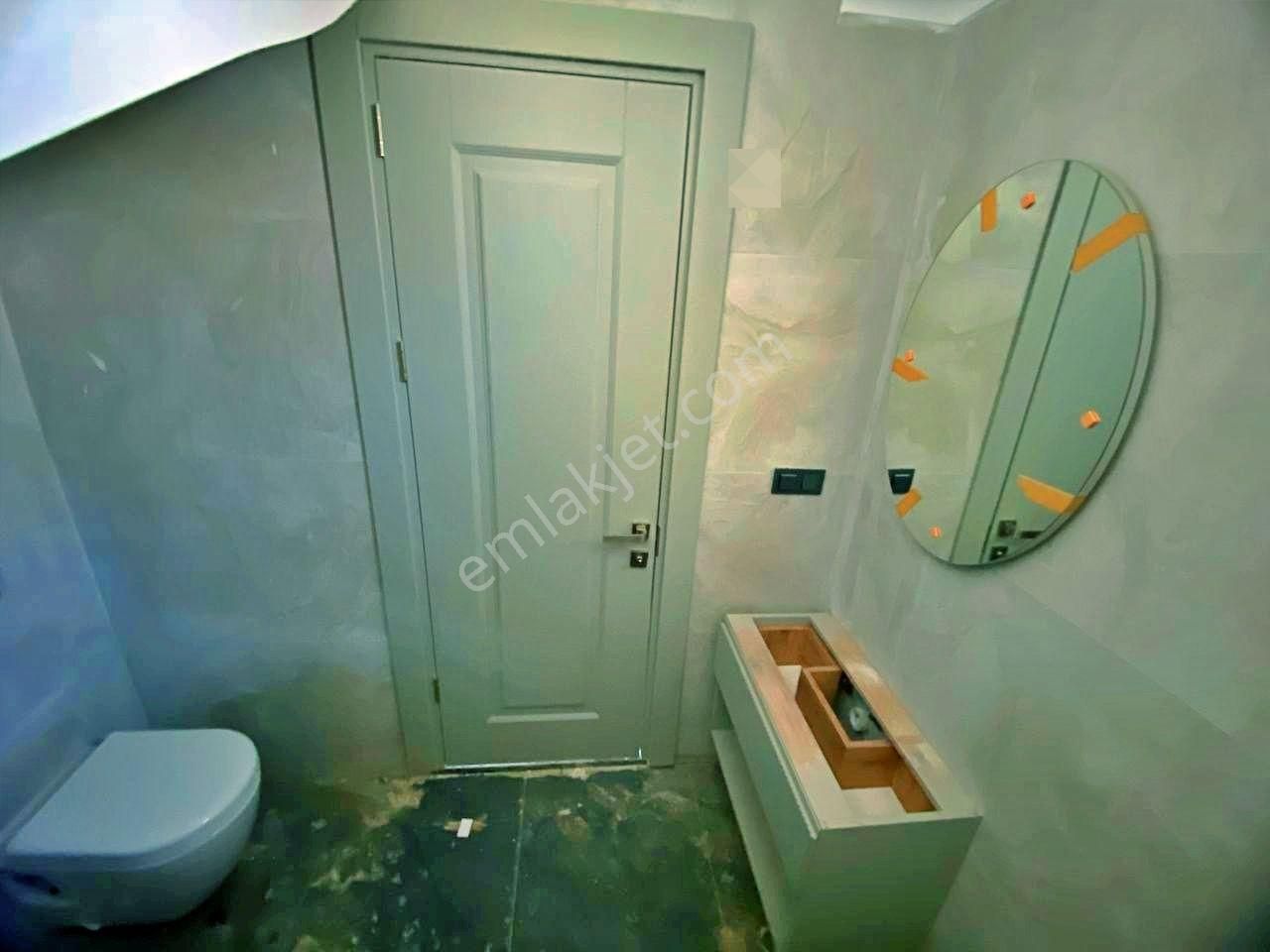 Uytundan Örende Site İçerisinde Müstakil Bahçeli 3+1 Villa - Görsel 25
