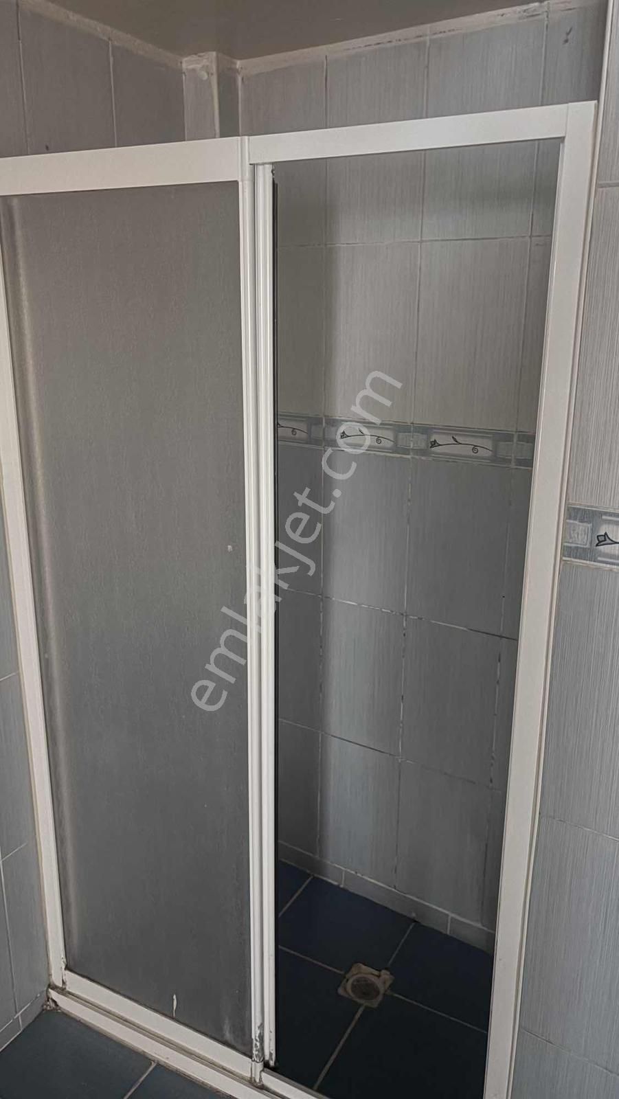 Gürsel Mahallesin'de 2+1 Kiralık Daire - Görsel 32