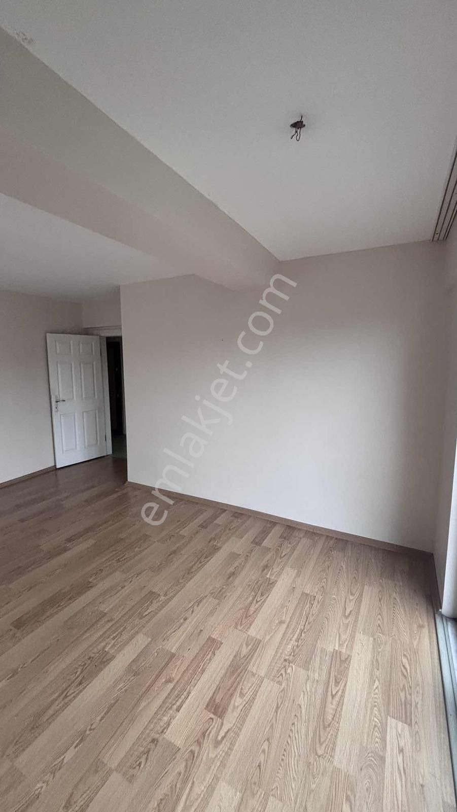Gürsel Mahallesin'de 2+1 Kiralık Daire - Görsel 17