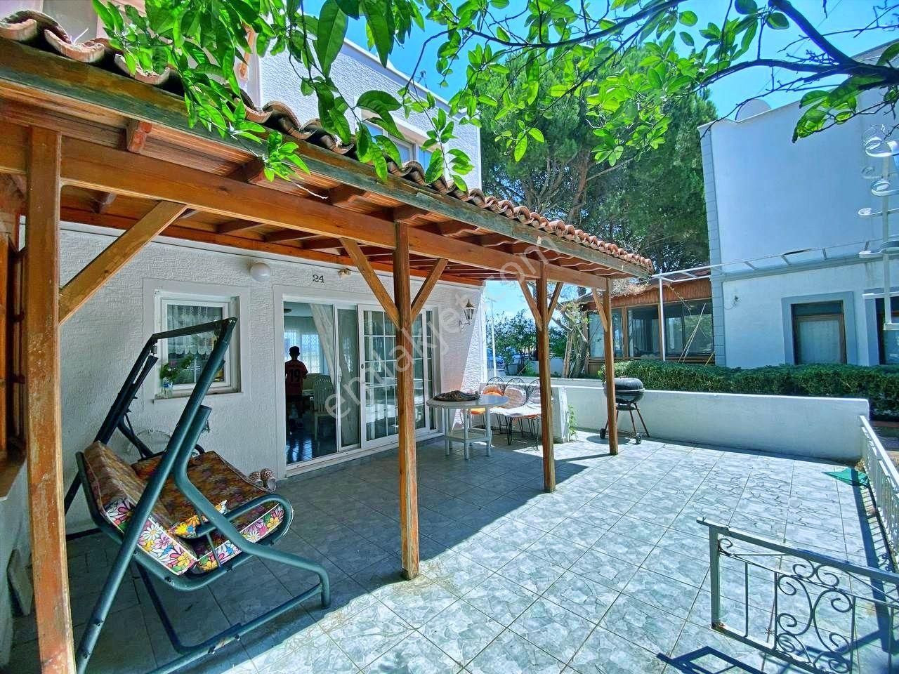 Uytundan Ören Ayaklı'da Denize Sıfır Site İçerisinde 2+1 Villa - Görsel 26