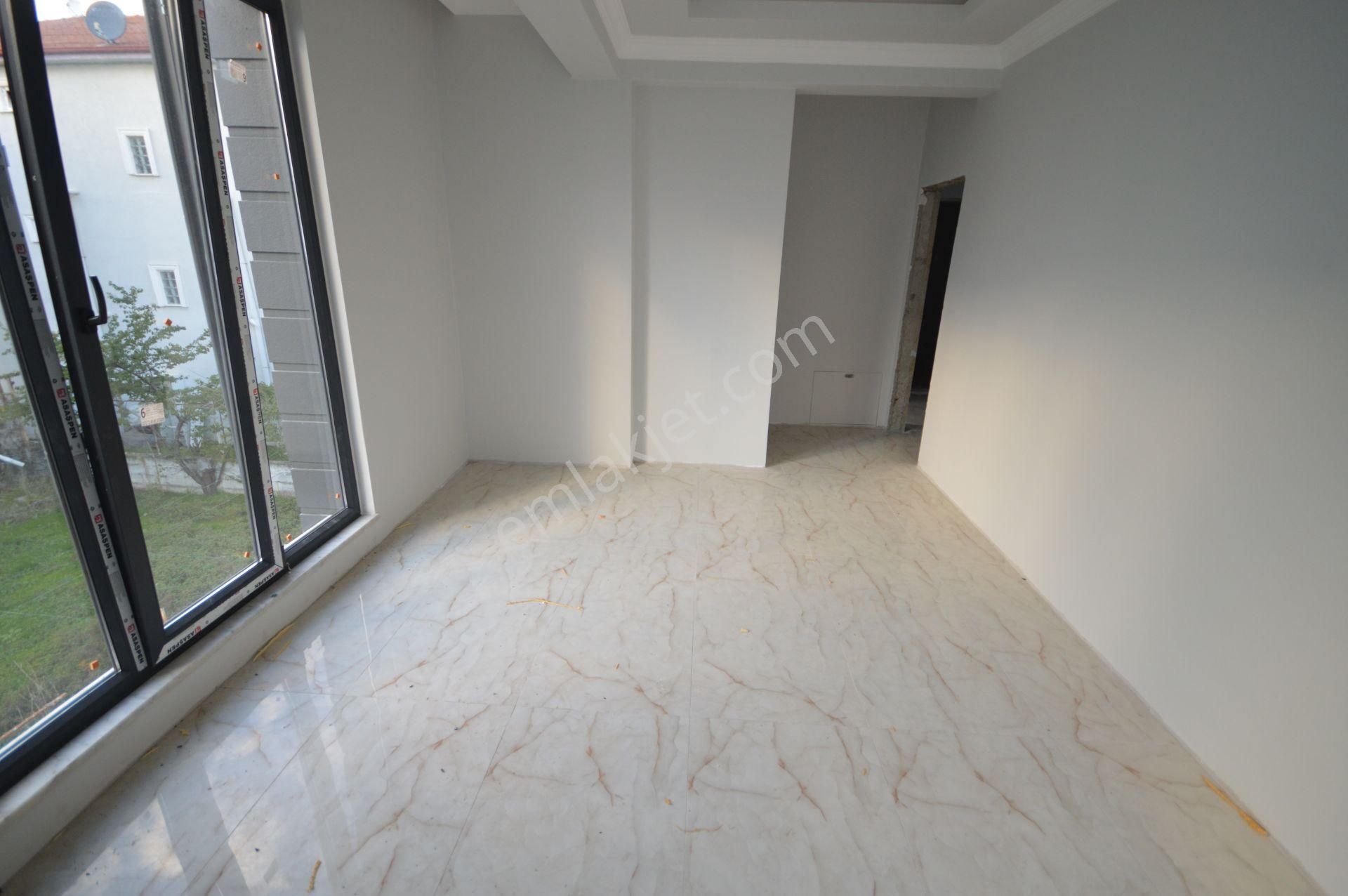 Sakarya Karasu'da Tam Müstakil Yaşam Alanı Sunan 3+1 Sıfır Villa - Görsel 24