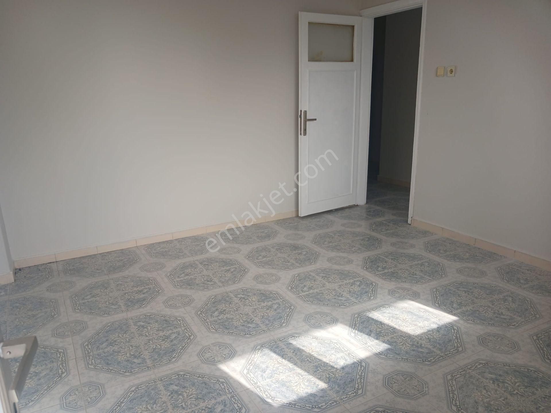 Adana Sarıçam Yeşiltepede 2+1 Geniş Doğalgaz Sobalı Kozan Yoluna Yakın Fırsat Daire - Görsel 18