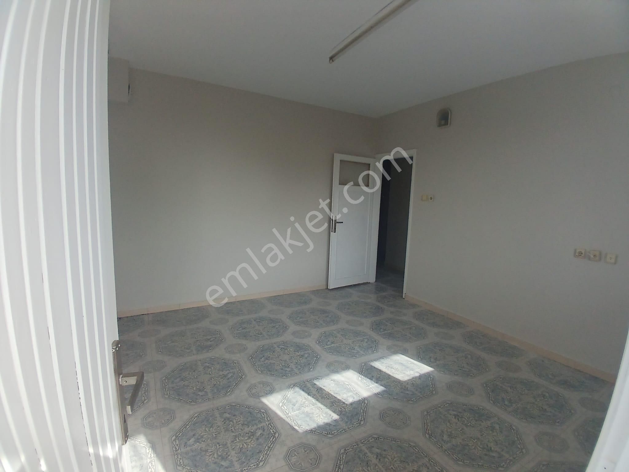 Adana Sarıçam Yeşiltepede 2+1 Geniş Doğalgaz Sobalı Kozan Yoluna Yakın Fırsat Daire - Görsel 10