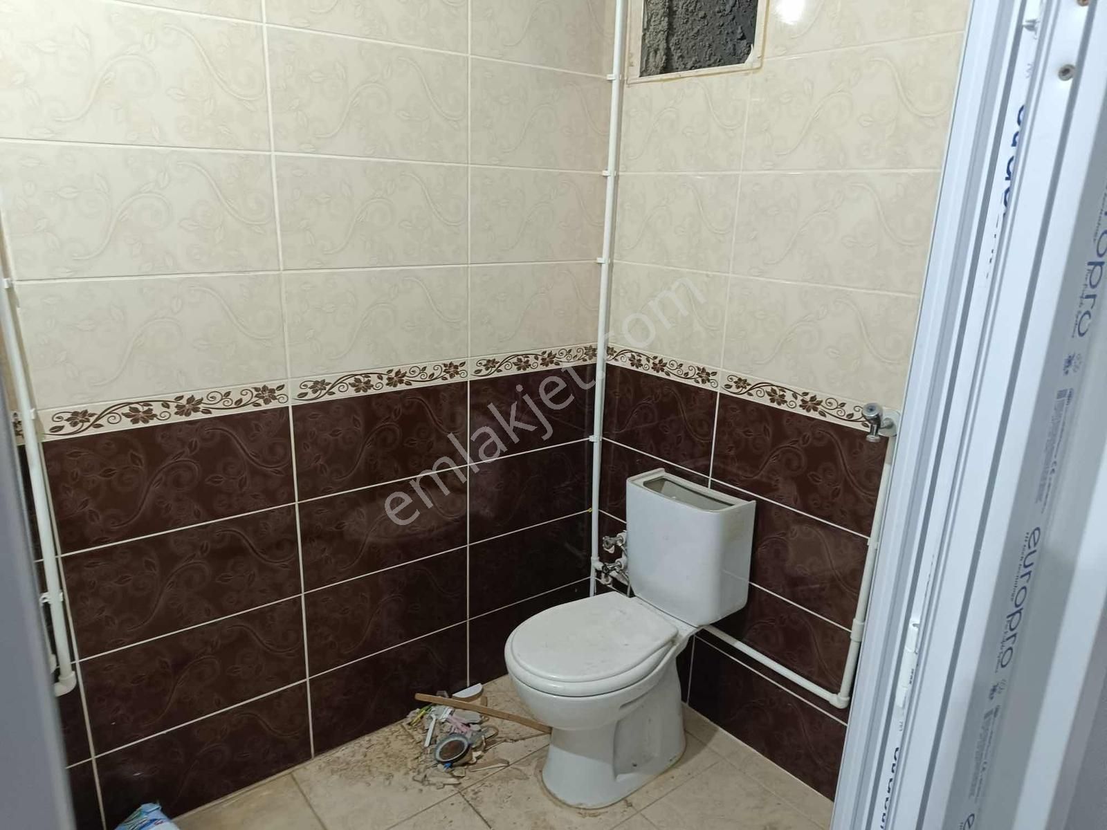 N.fazıl Caddesinde Kiralık 2+1 95 M2 Ara Kat Daire - Görsel 8