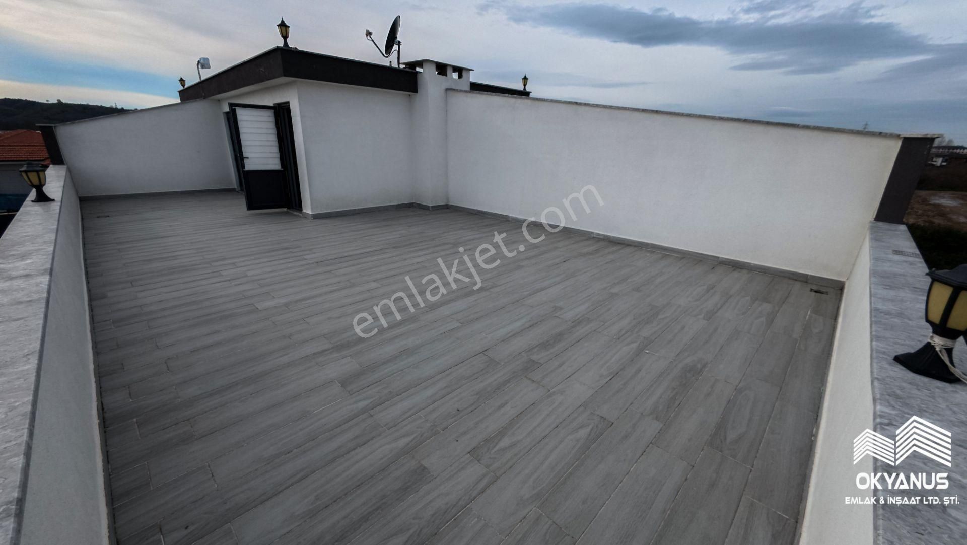 Sakarya Karasu'da Geniş Teraslı Bahçeli 3+1 Modern Villa - Görsel 33