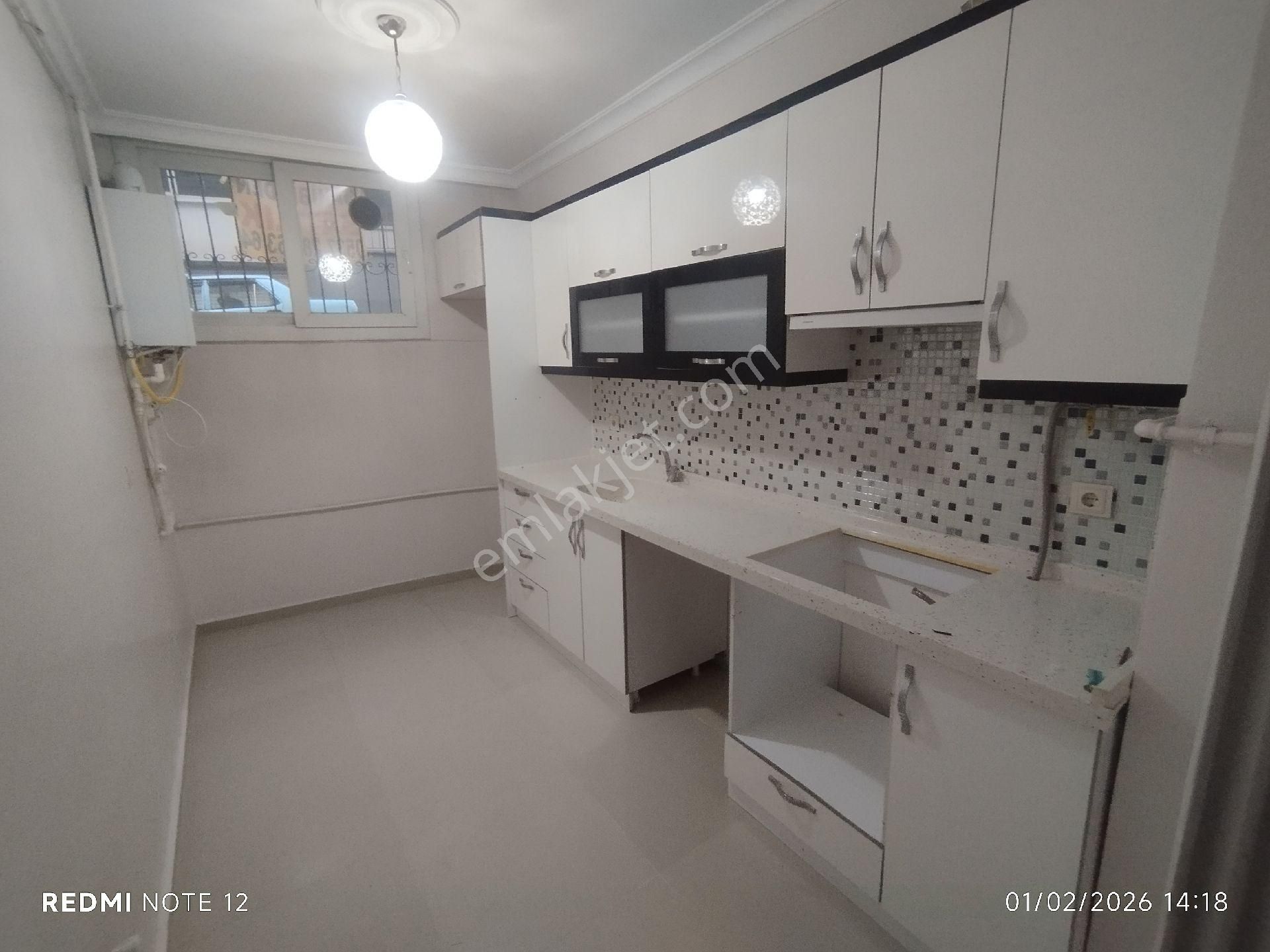 Karabağlarda Tek Daire Fiyatına 2 Daire