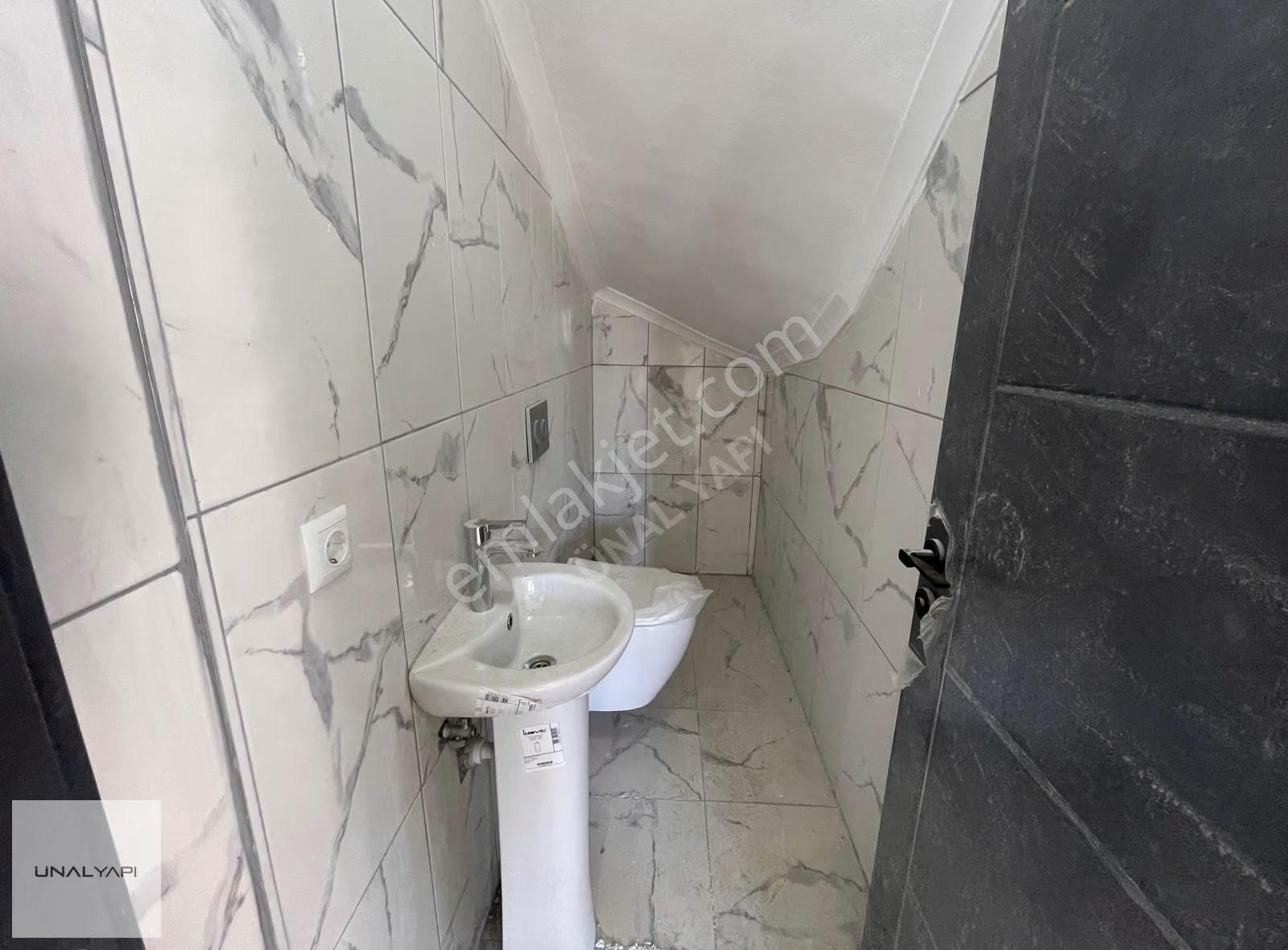 Denize Yürüme Mesafesinde Ortak Havuzlu Site 3+1 Premium Villa - Görsel 2