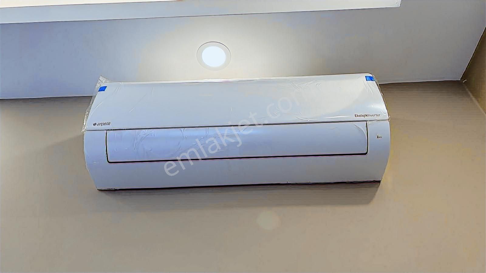 Yeşilova Mahallesi'nde Metrobüse Yakın, Fırsat 1+1 Satılık Daire - Görsel 11